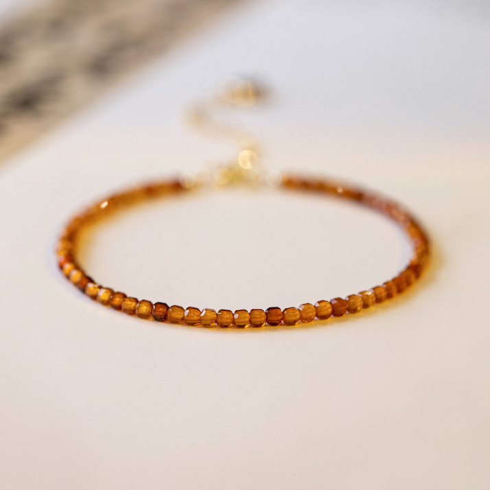 【招財】橙色石榴石2mm水晶手鍊/水晶手串