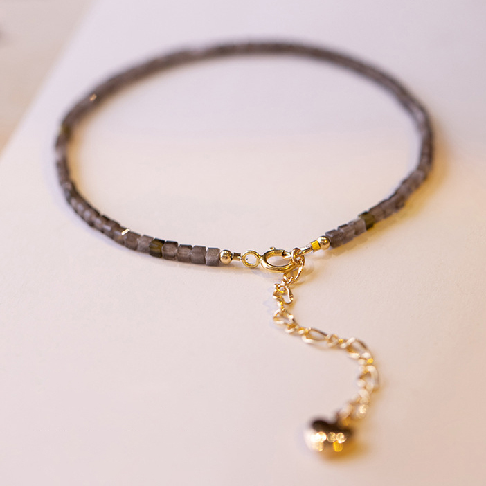 【鳥夜啼】天然銀曜石2mm水晶手鍊/水晶手串