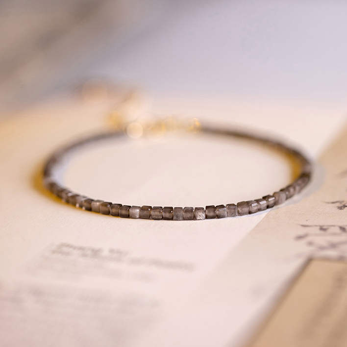 【鳥夜啼】天然銀曜石2mm水晶手鍊/水晶手串