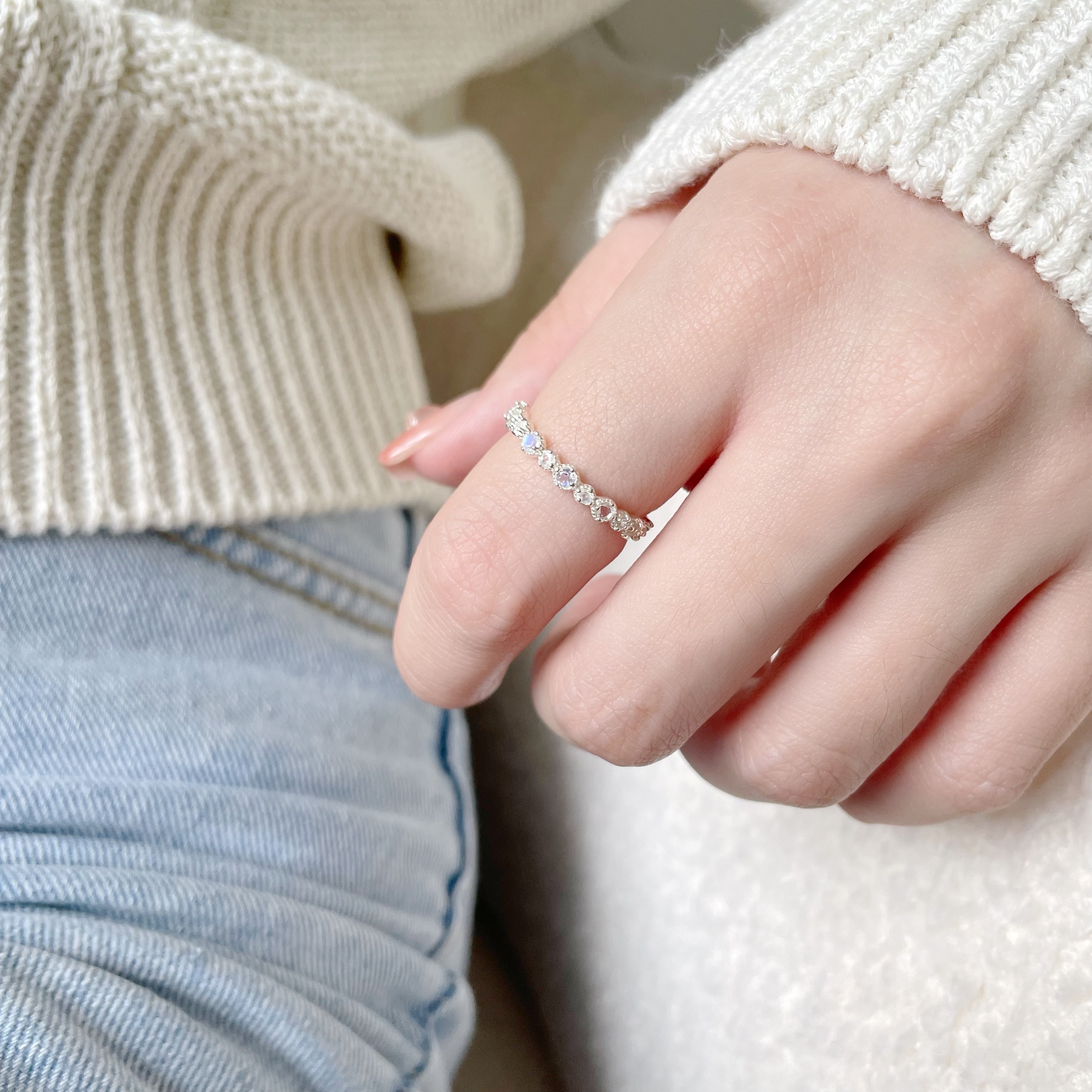 整圈小四爪月光石戒指