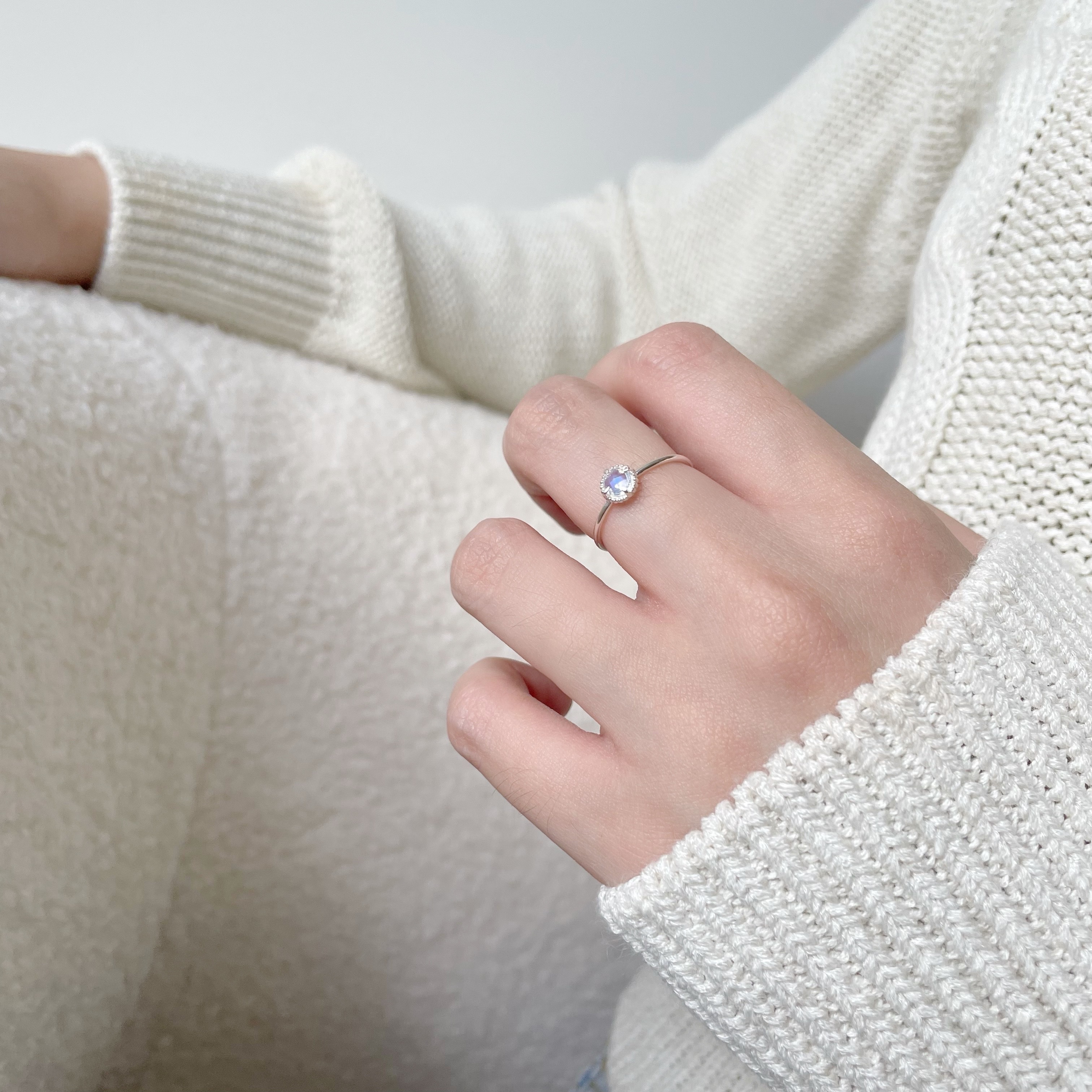 蛋撻月光石戒指