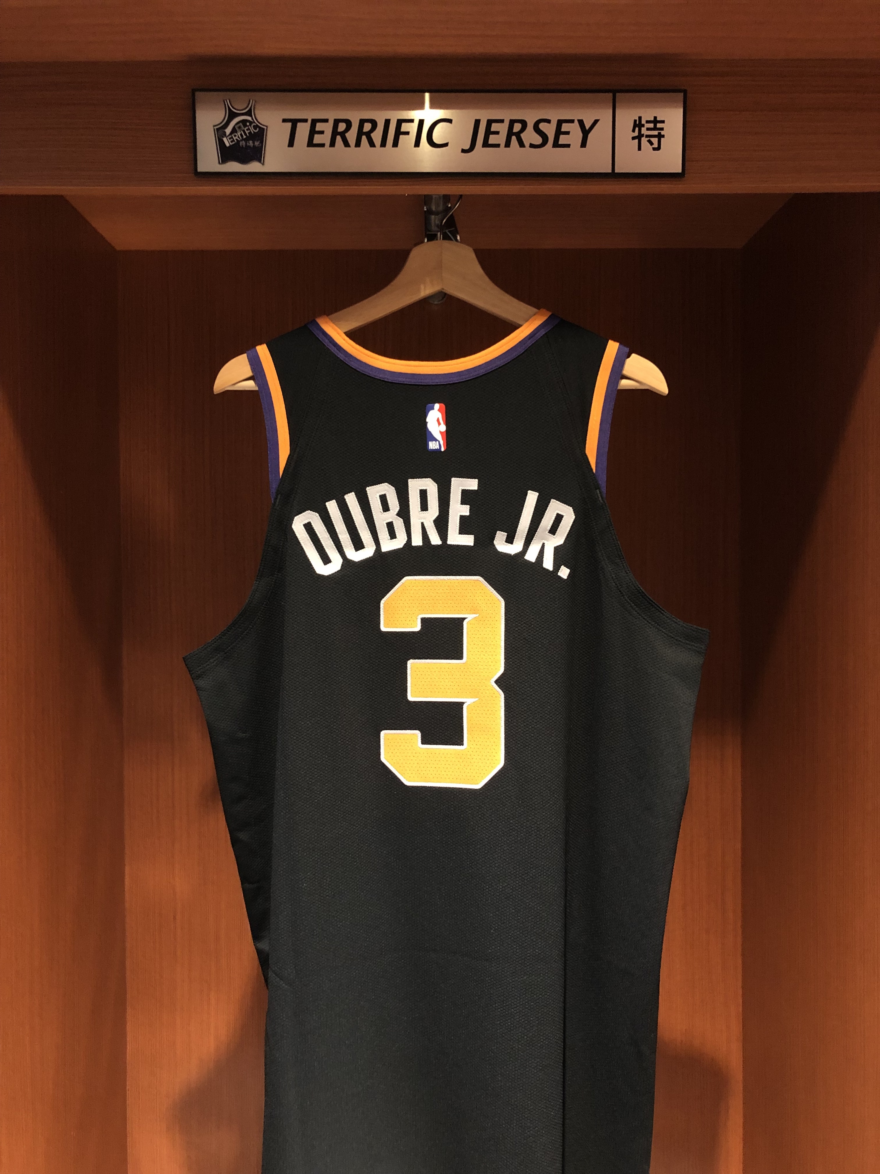 NBA球衣 Kelly Oubre Jr. 鳳凰城太陽黑 Statement Nike Team-Issue 實戰等級底版 有麥克風袋 球員版 含贊助商標 全新