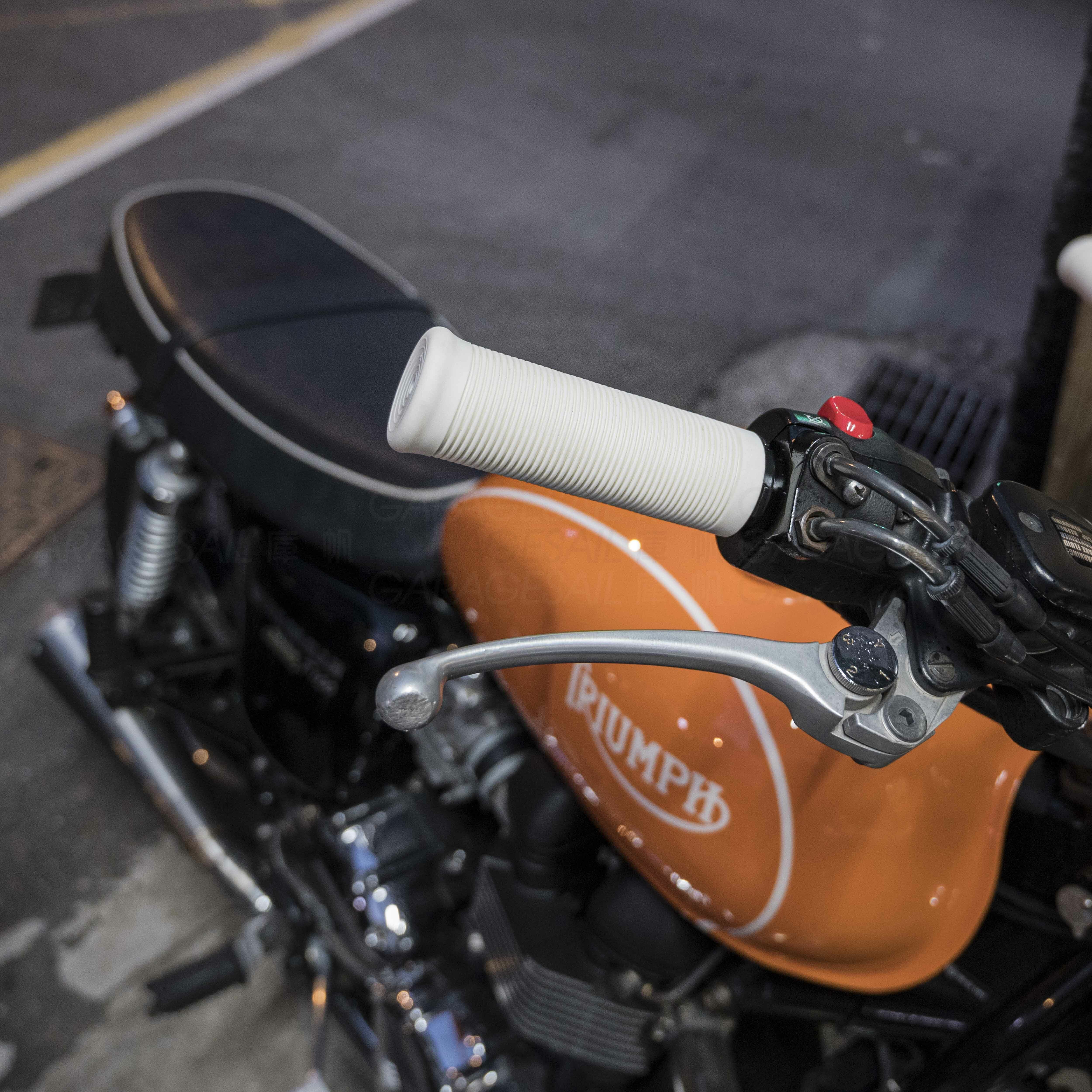 橡膠 握把套 橫條紋 - 白