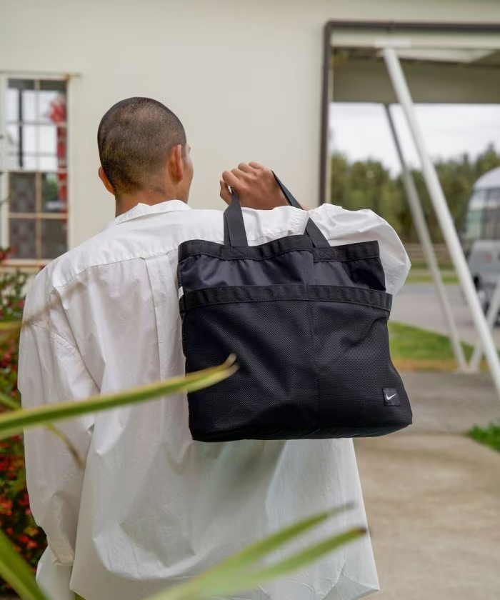 Nike Swim 雙面托特包