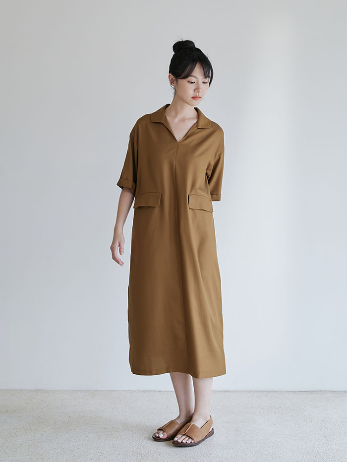 流浪詩人V領短袖長洋裝-指尖歲月