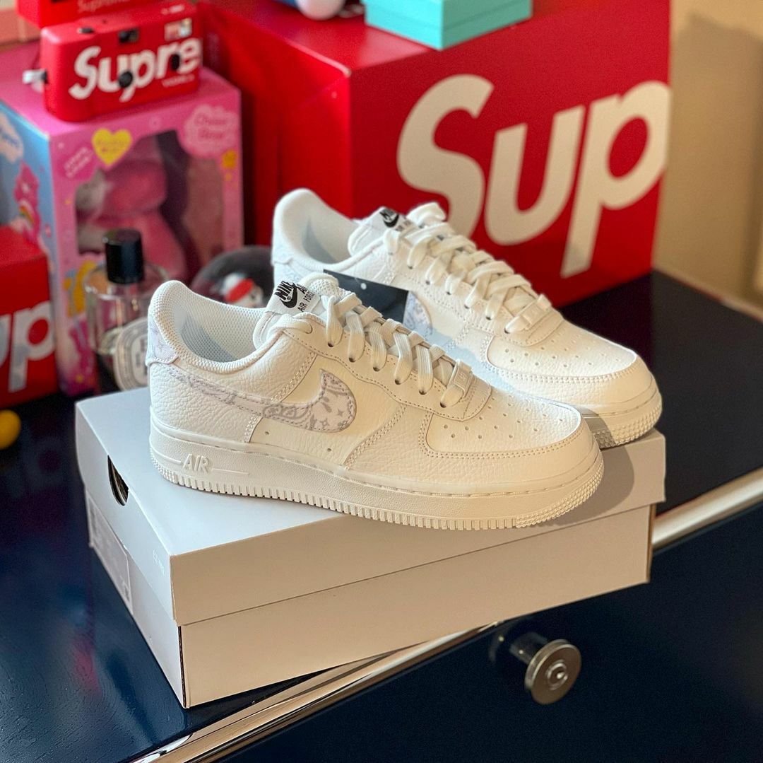 Nike Air Force 1 變形蟲 腰果花 白色 AF1 休閒鞋 DJ9942-100