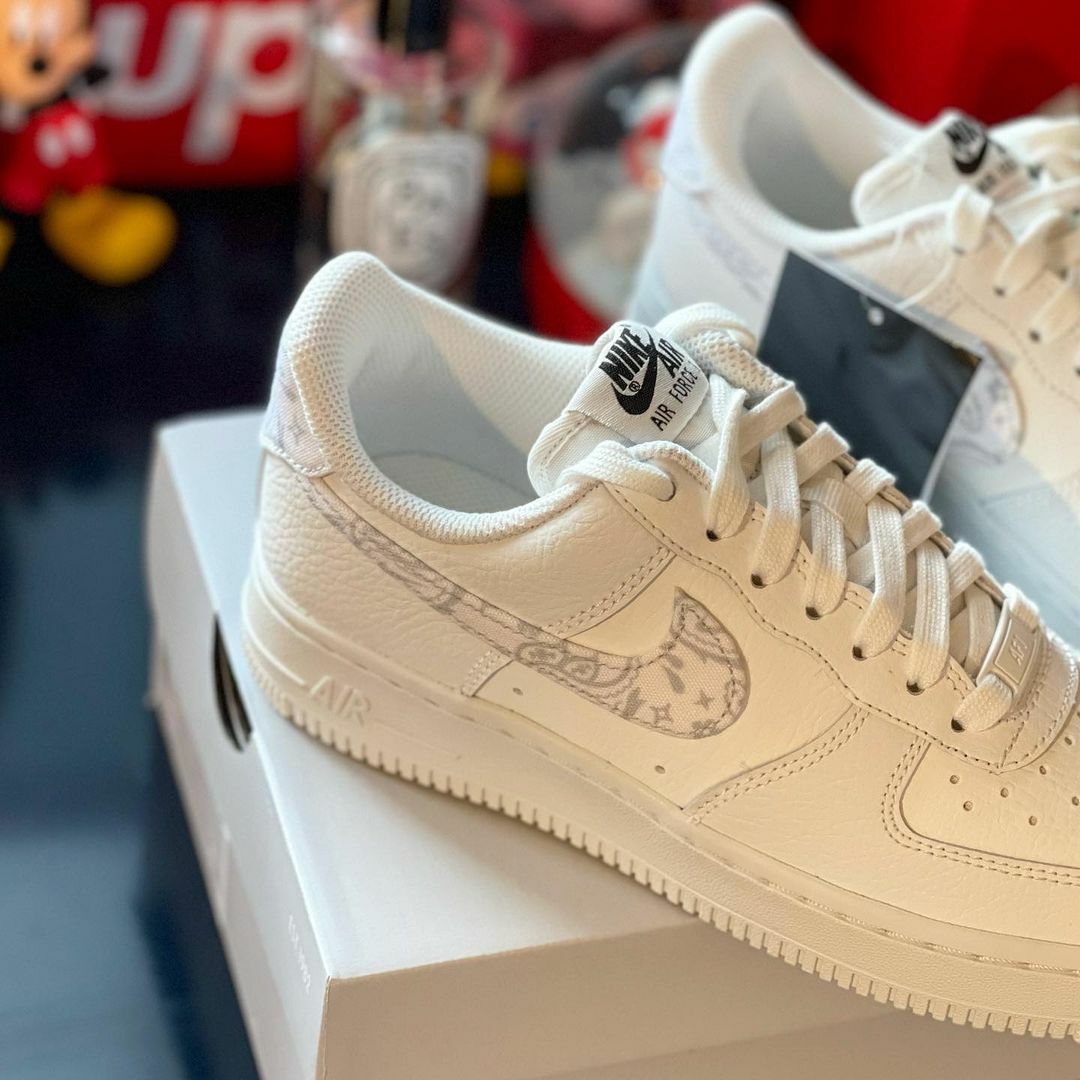 Nike Air Force 1 變形蟲 腰果花 白色 AF1 休閒鞋 DJ9942-100
