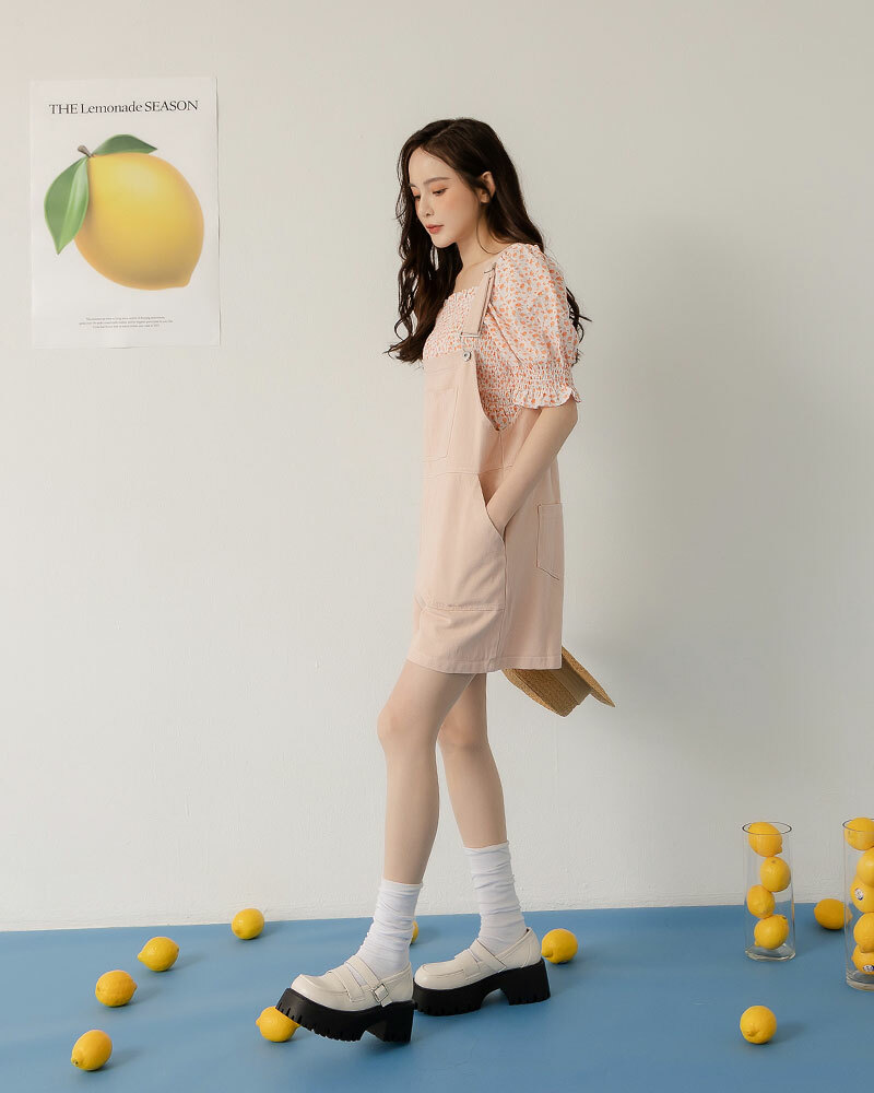 【官網限定】方領縮腰短版碎花上衣