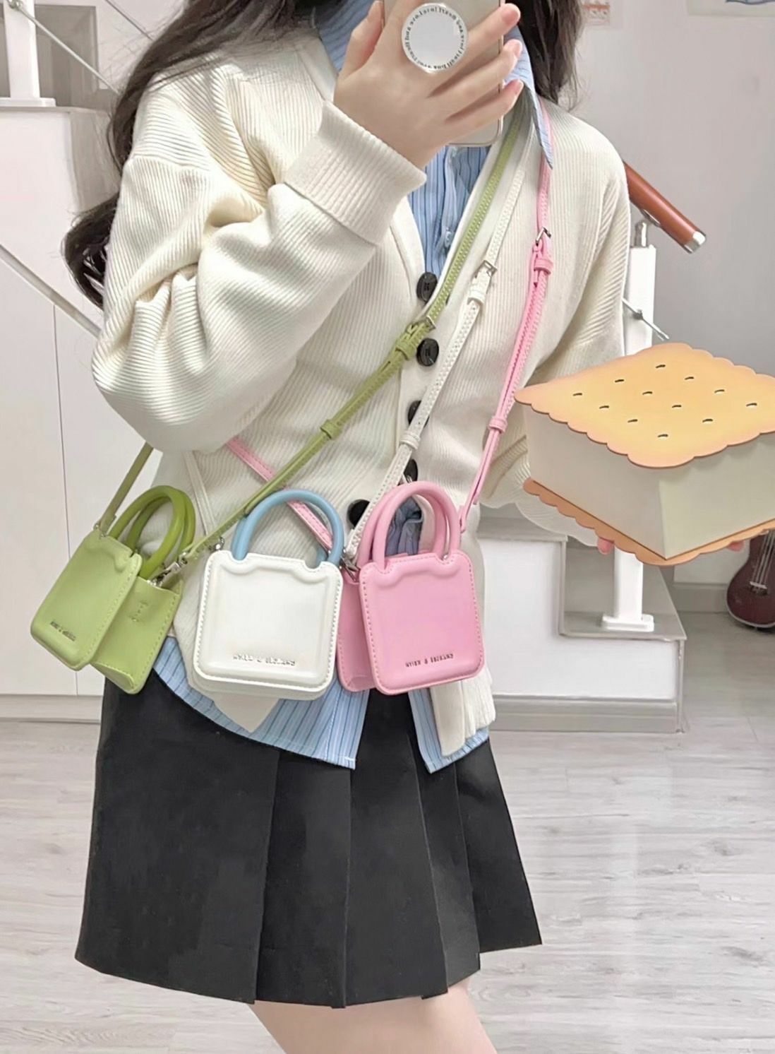 #現貨 Charles& Keith 小ck mini 餅乾迷你包包