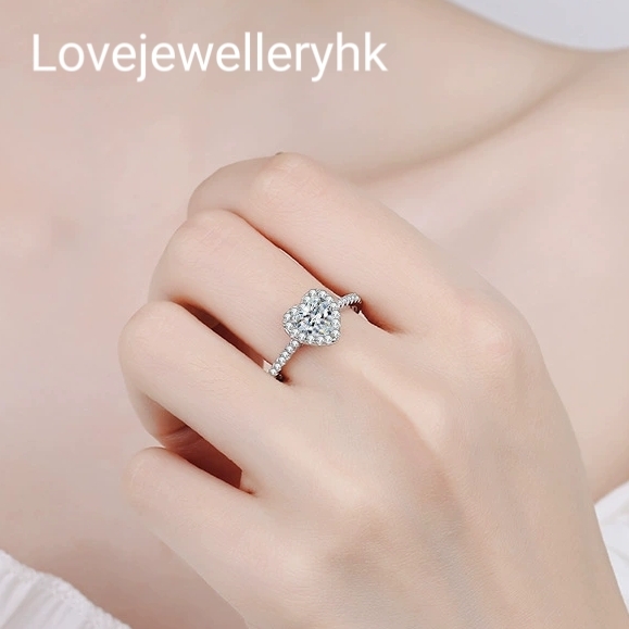 1卡心形莫桑心型框戒指R1C053