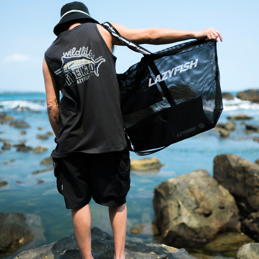 ▲LAZYFISH® x KID®聯名款 網眼肩背提袋
