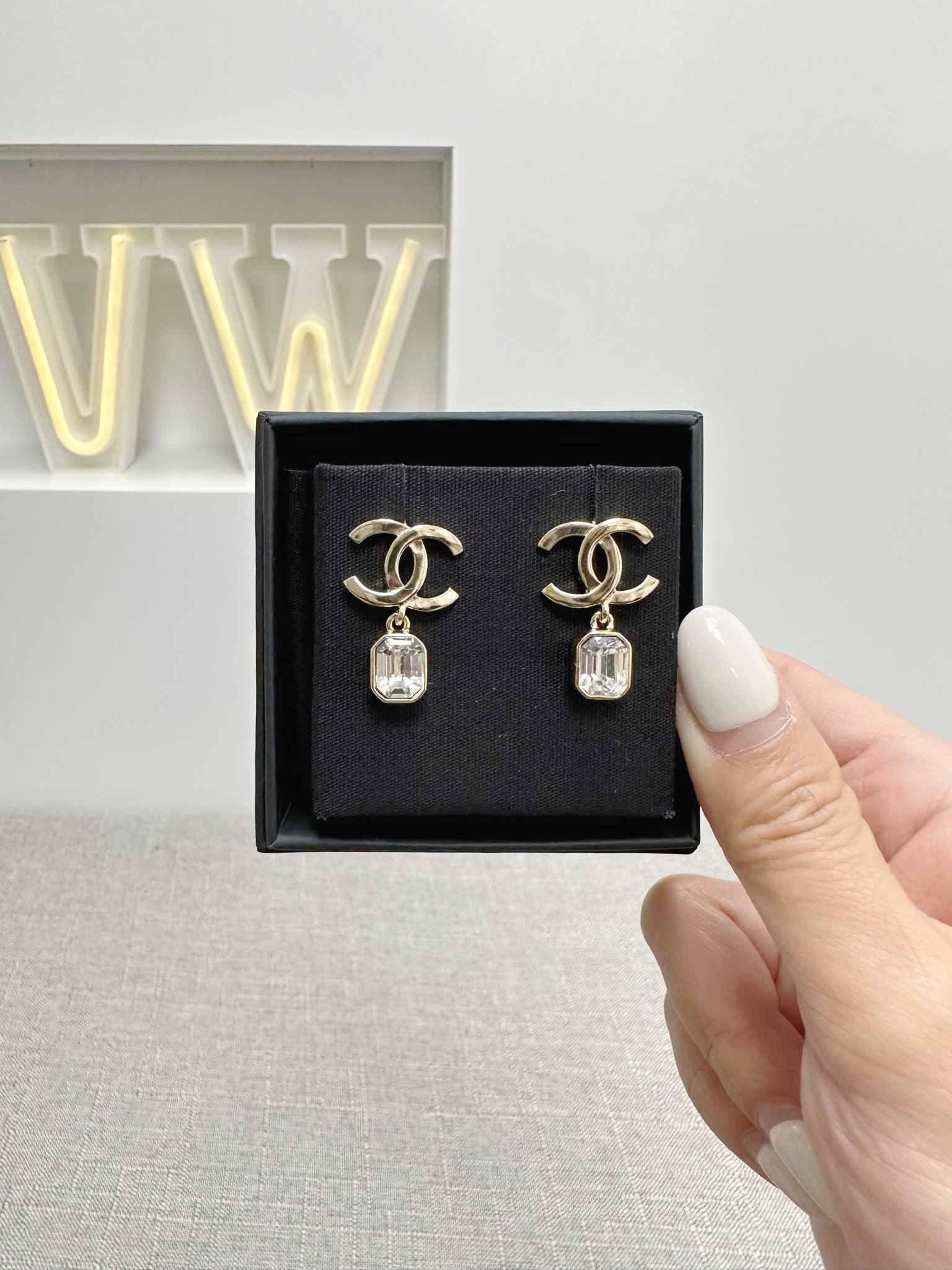Chanel Earrings (AB9313)