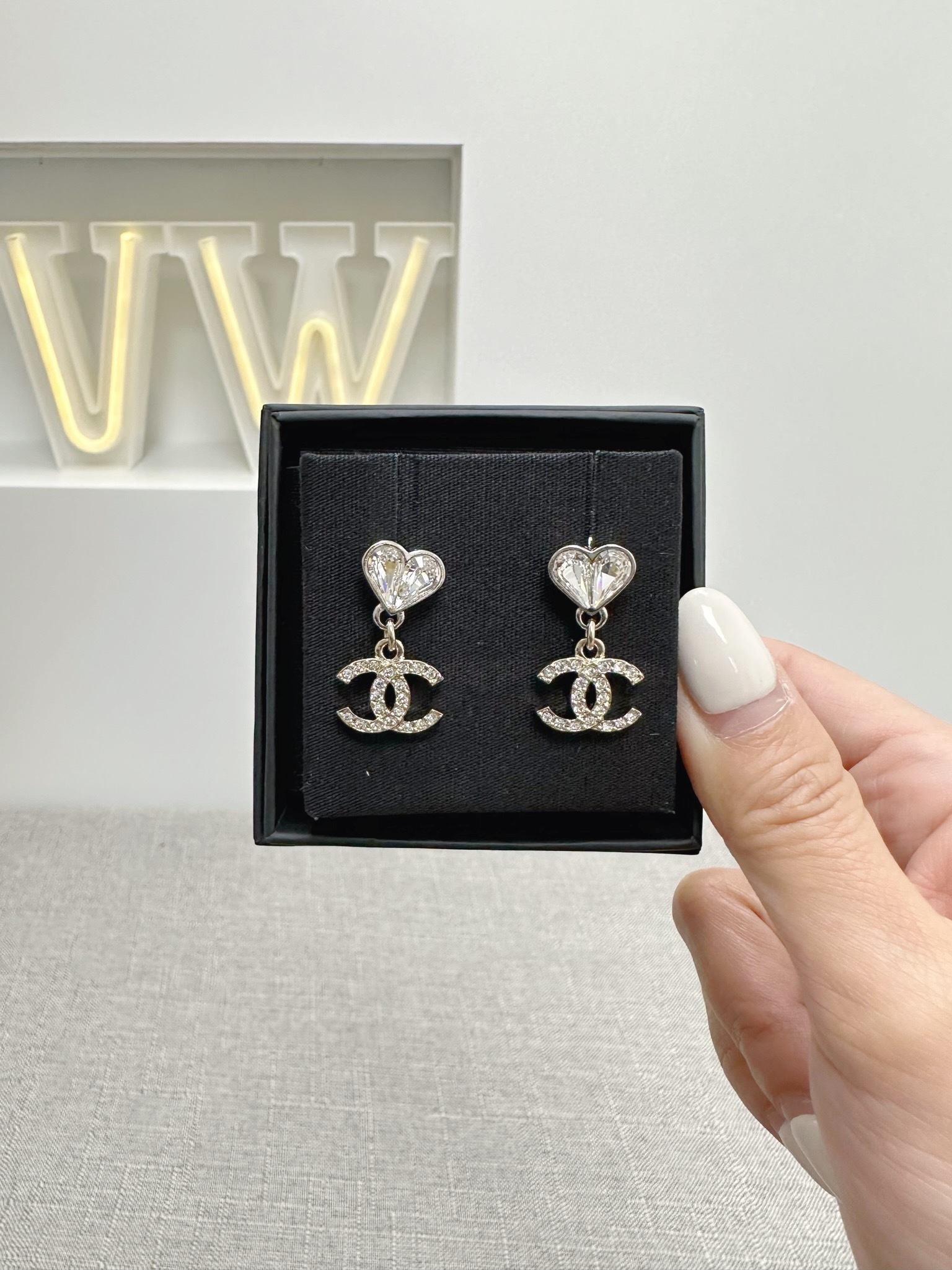 Chanel Earrings (ABA909)