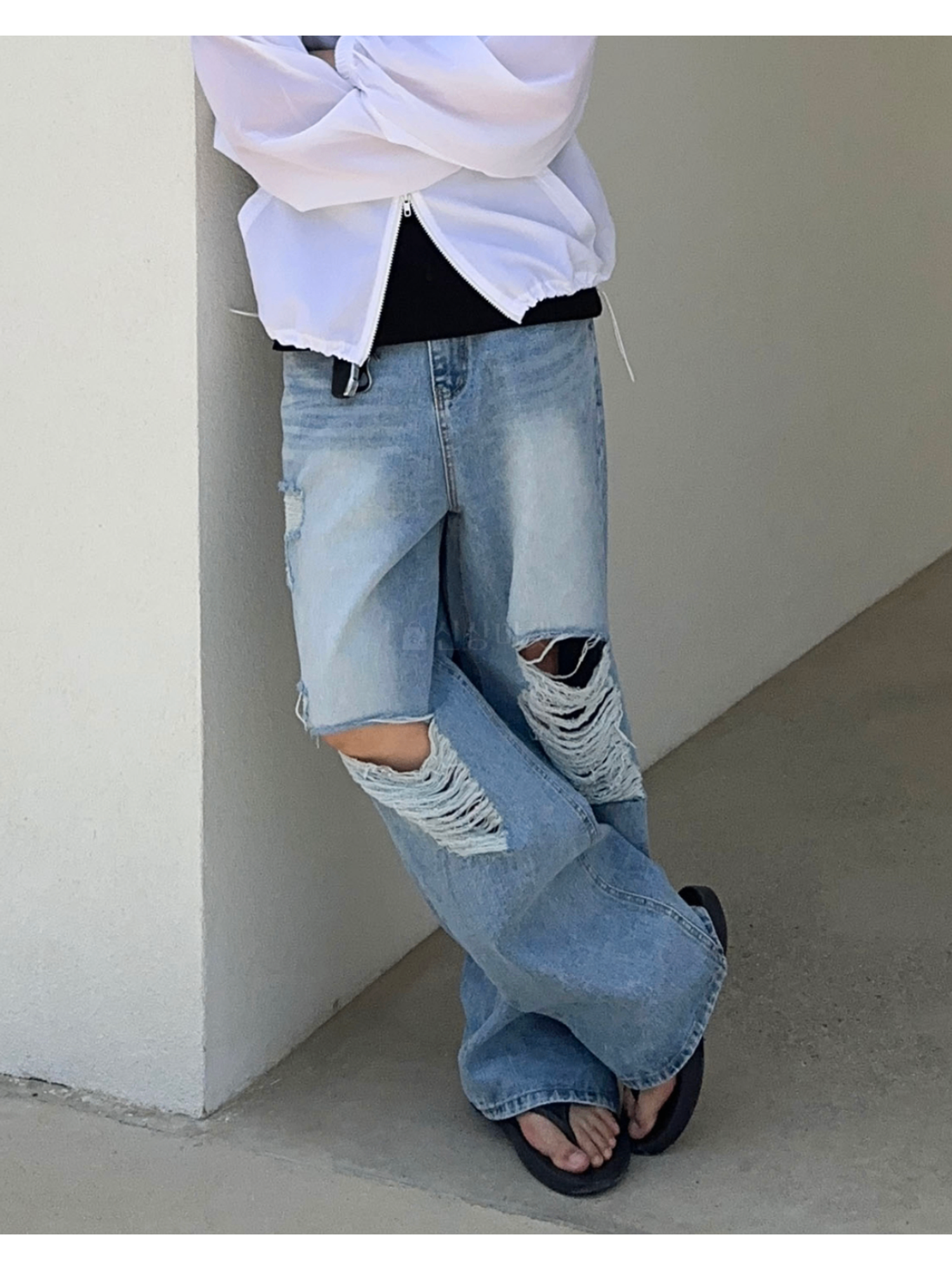 亮色破洞水洗牛仔褲