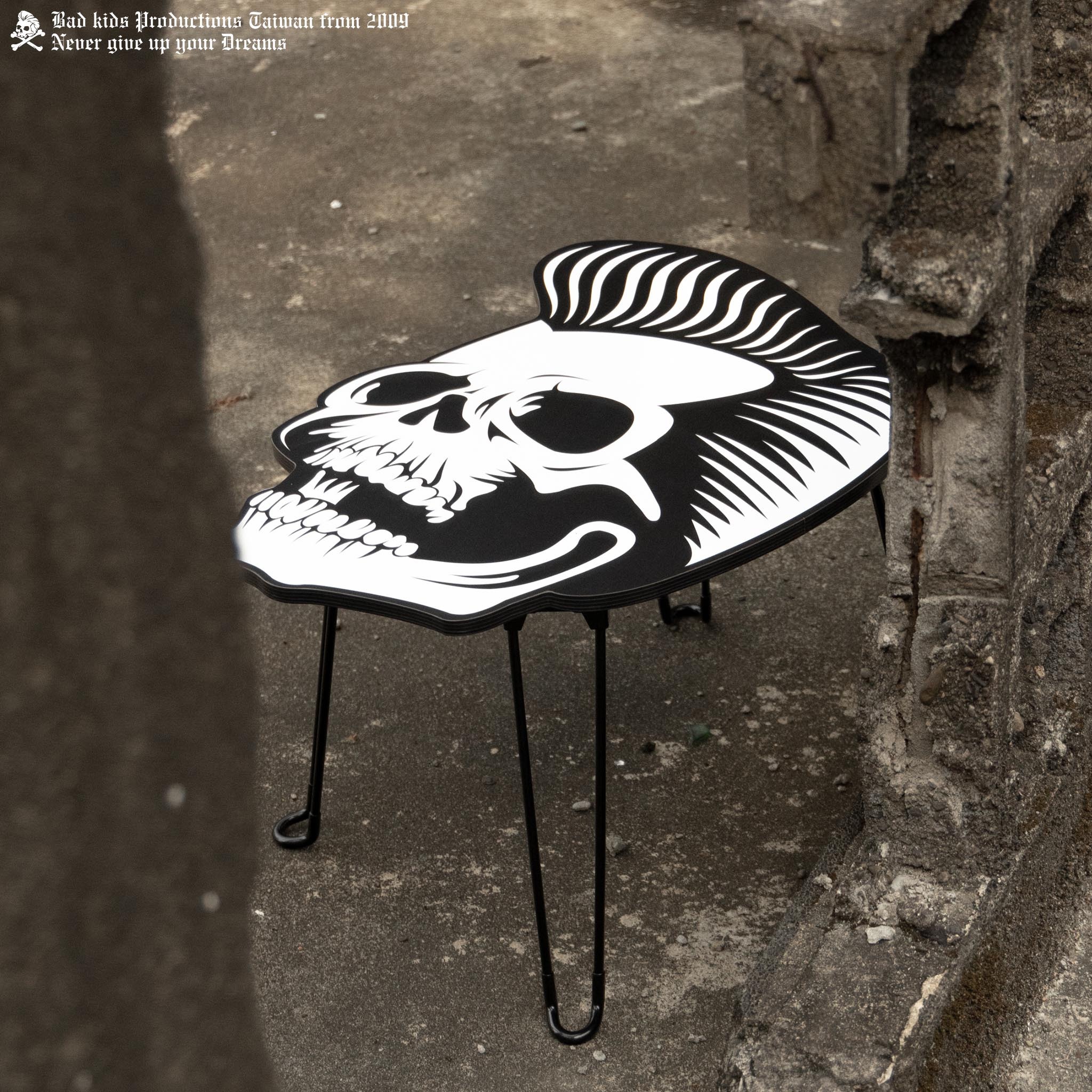 BAD KIDS 惡童 23S/S Folding Table (Logo骷髏折疊桌)