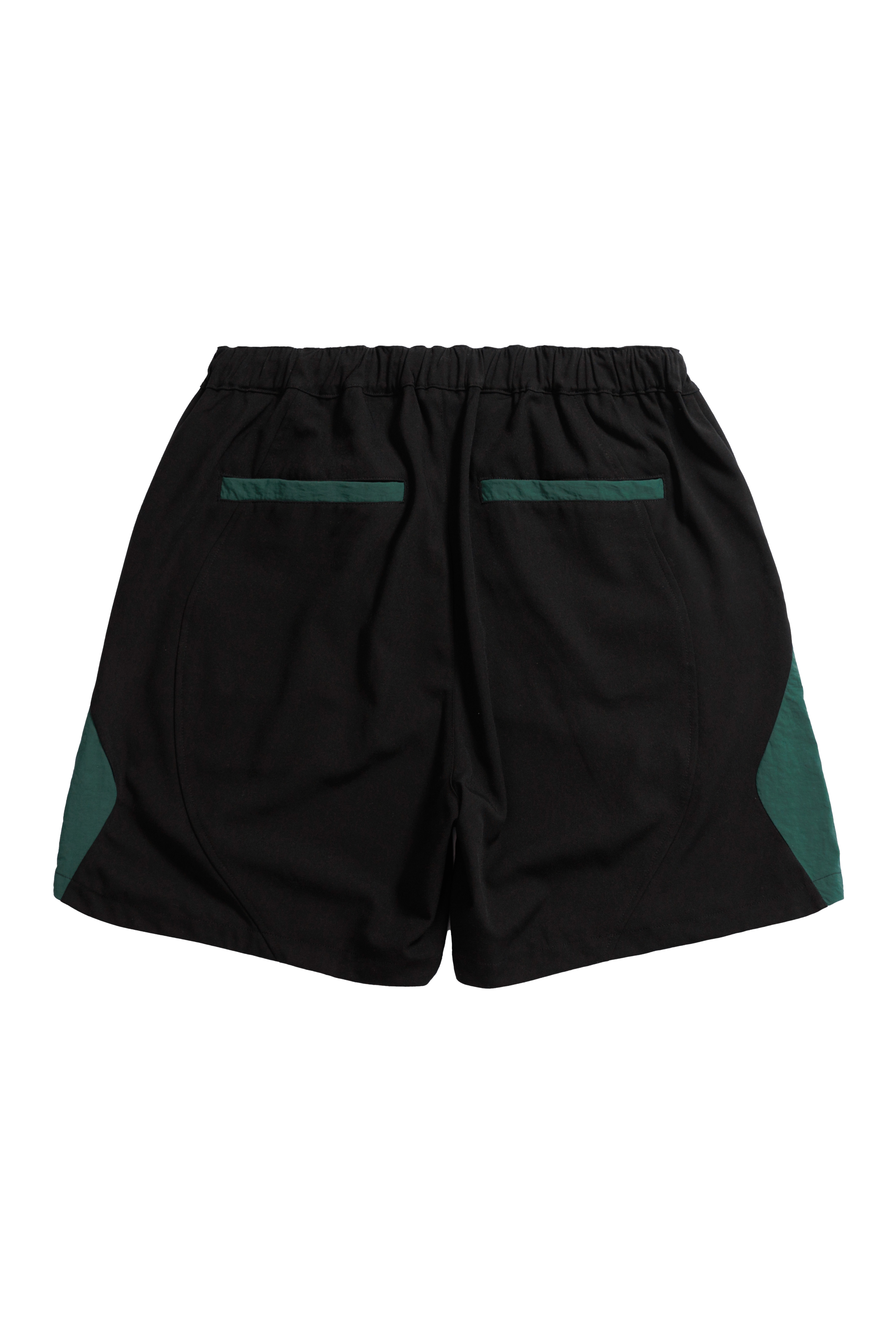 CURVED LINE SHORTS - BLACK