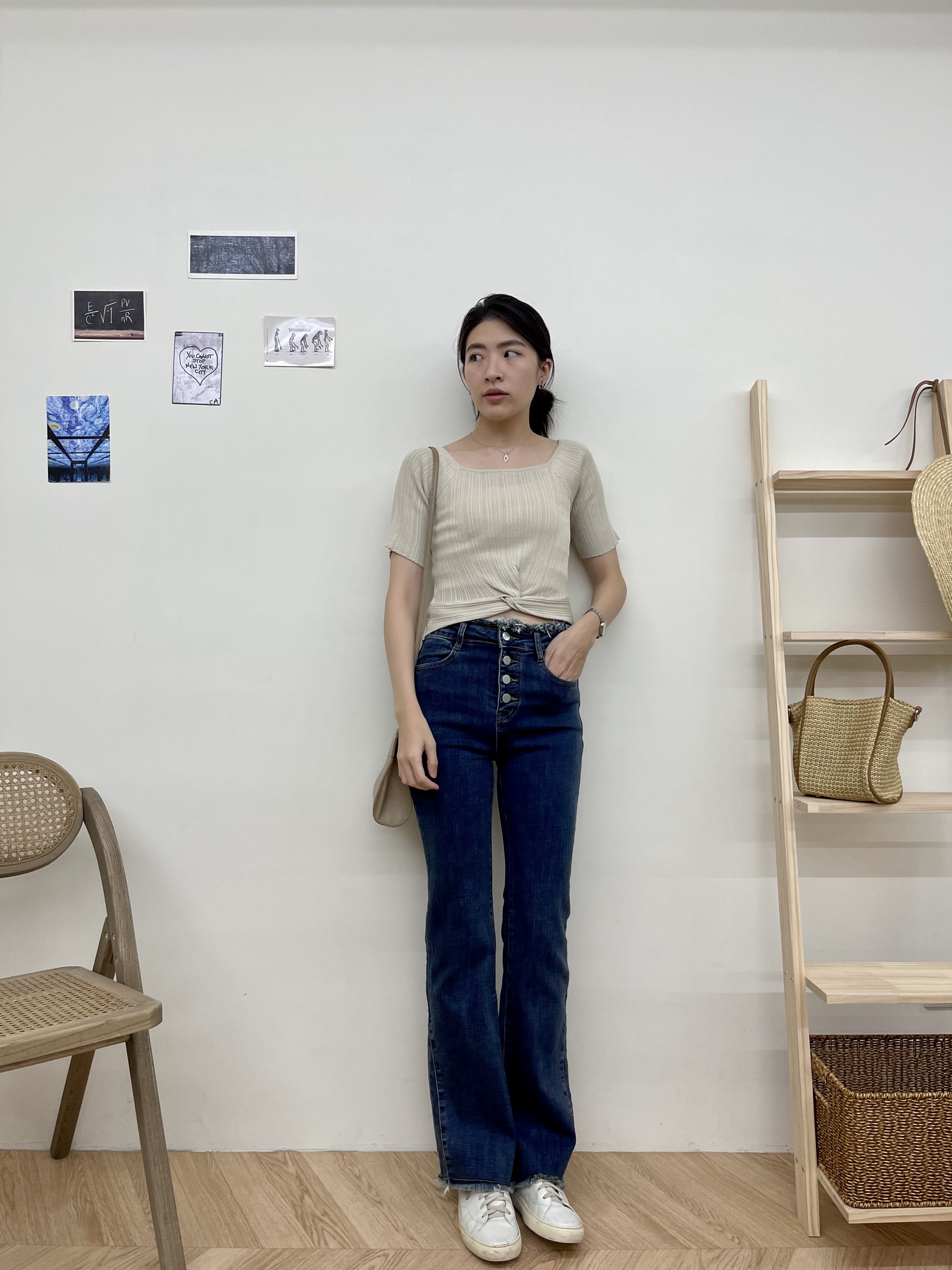 方領下扭結冰絲上衣*兩色