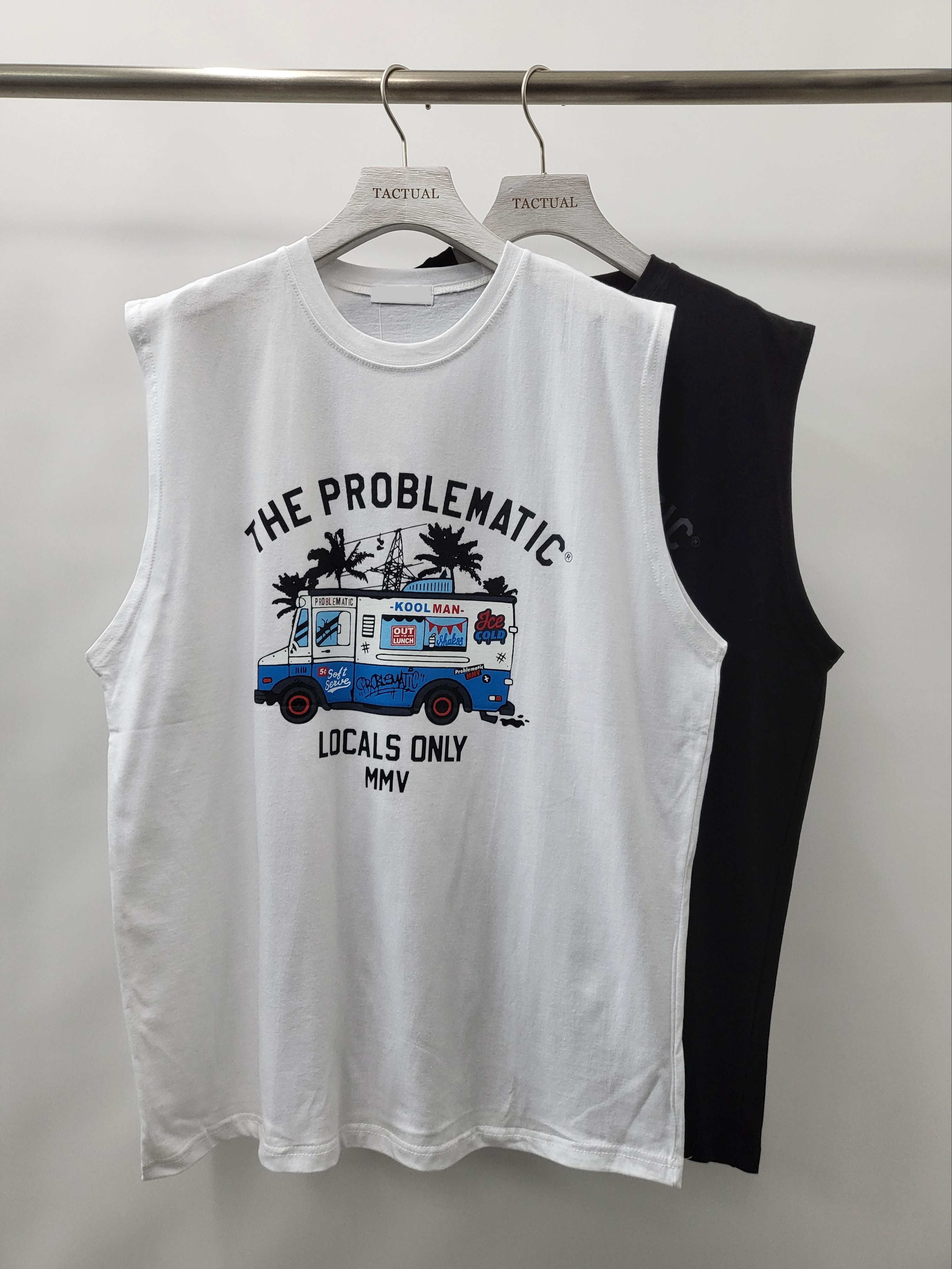 英文字圖案背心 V944