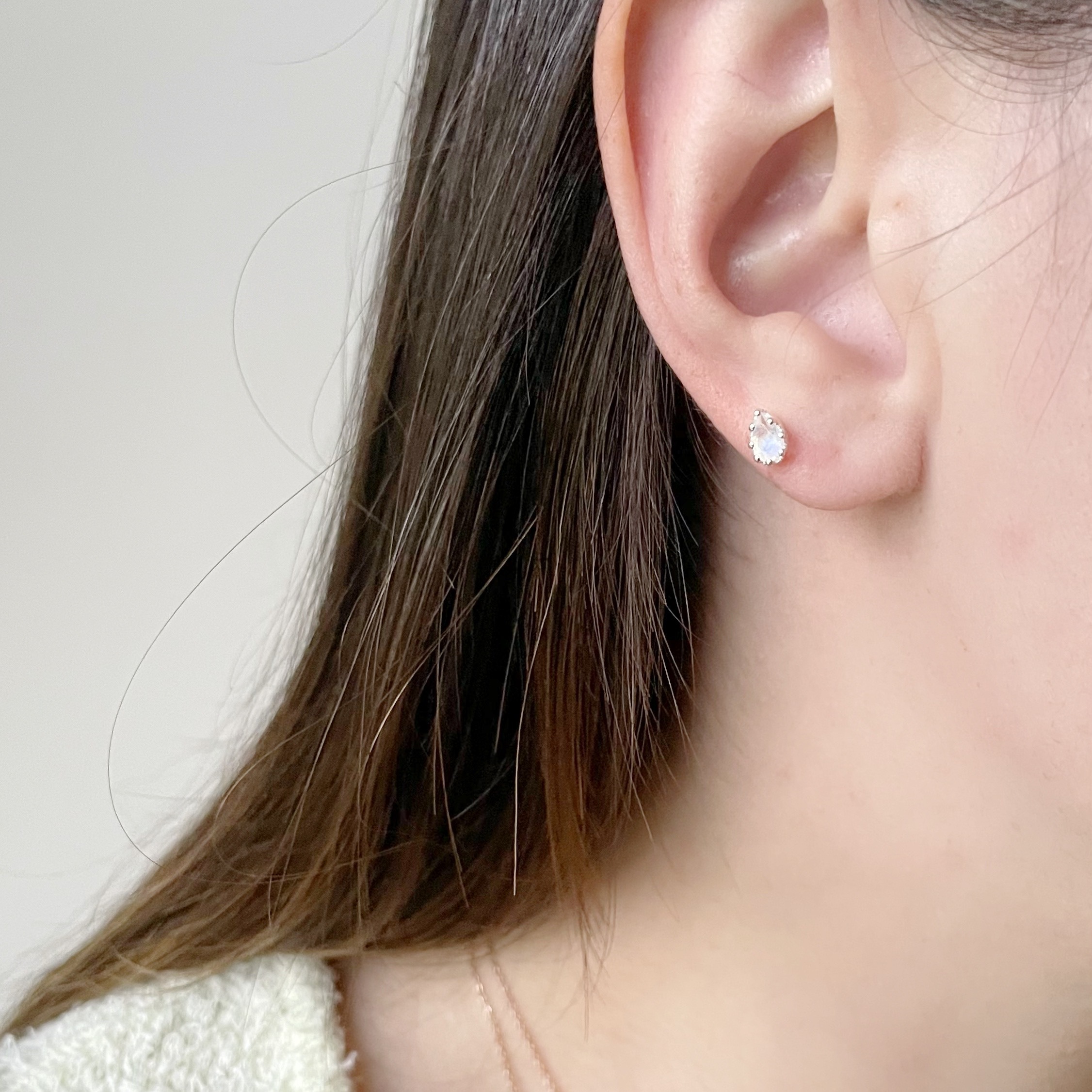 爪爪鑽面水滴月光轉珠耳環