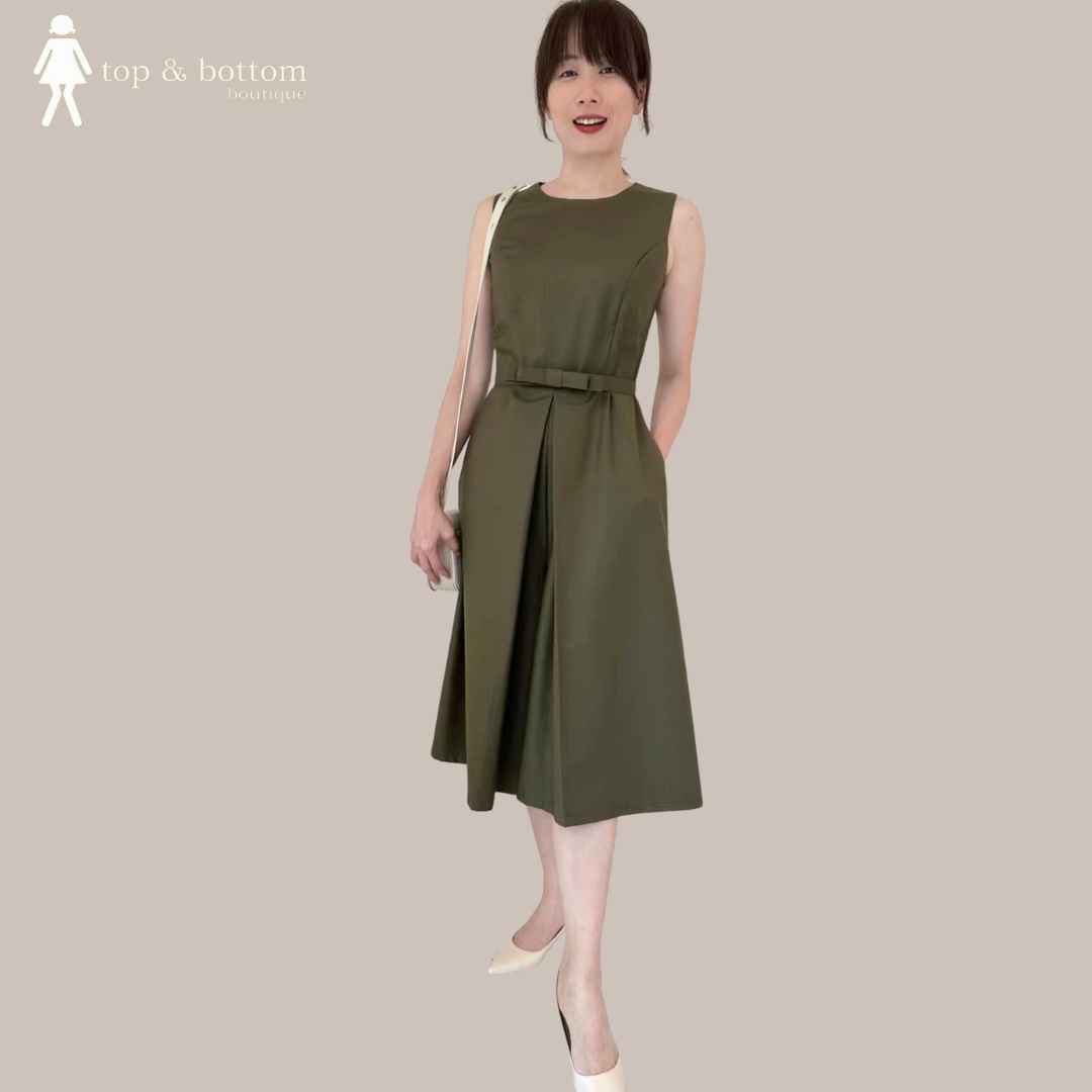 PLEAT DETAILED MIDI JUMPSUIT