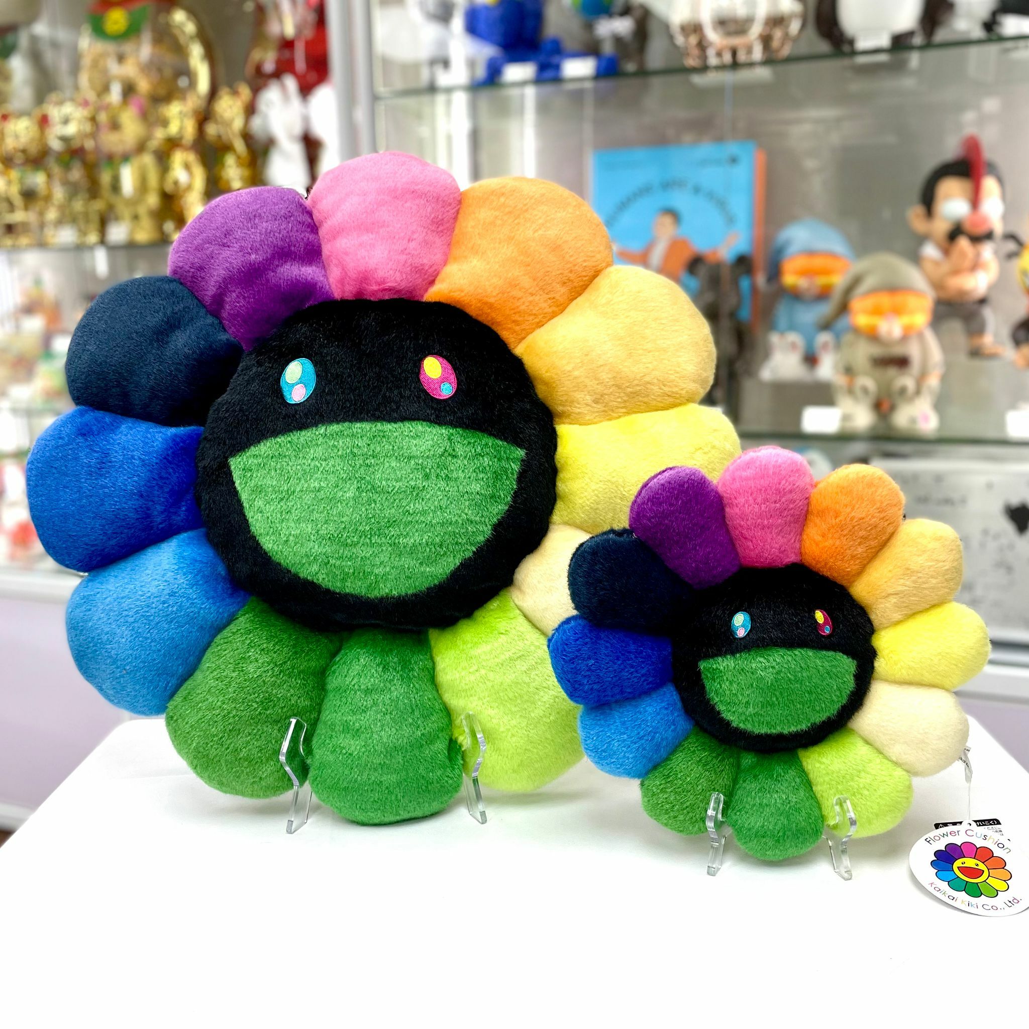 30cm / 60cm Takashi Murakami Flower Cushion (Rainbow Black)