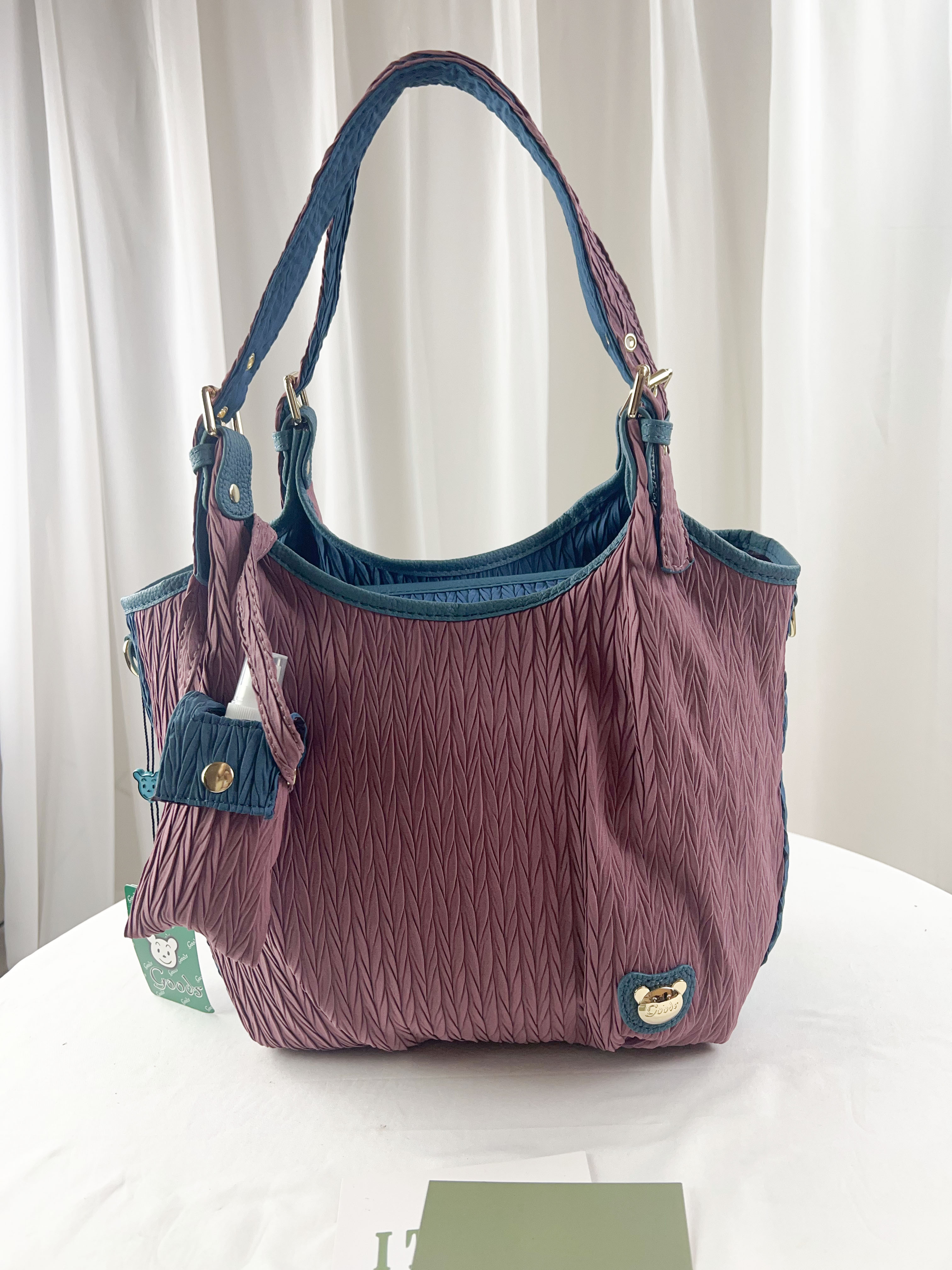 GOODS 湖水藍配粉防潑水手提包 / 側背包 附酒精保護套+酒精瓶  #2520