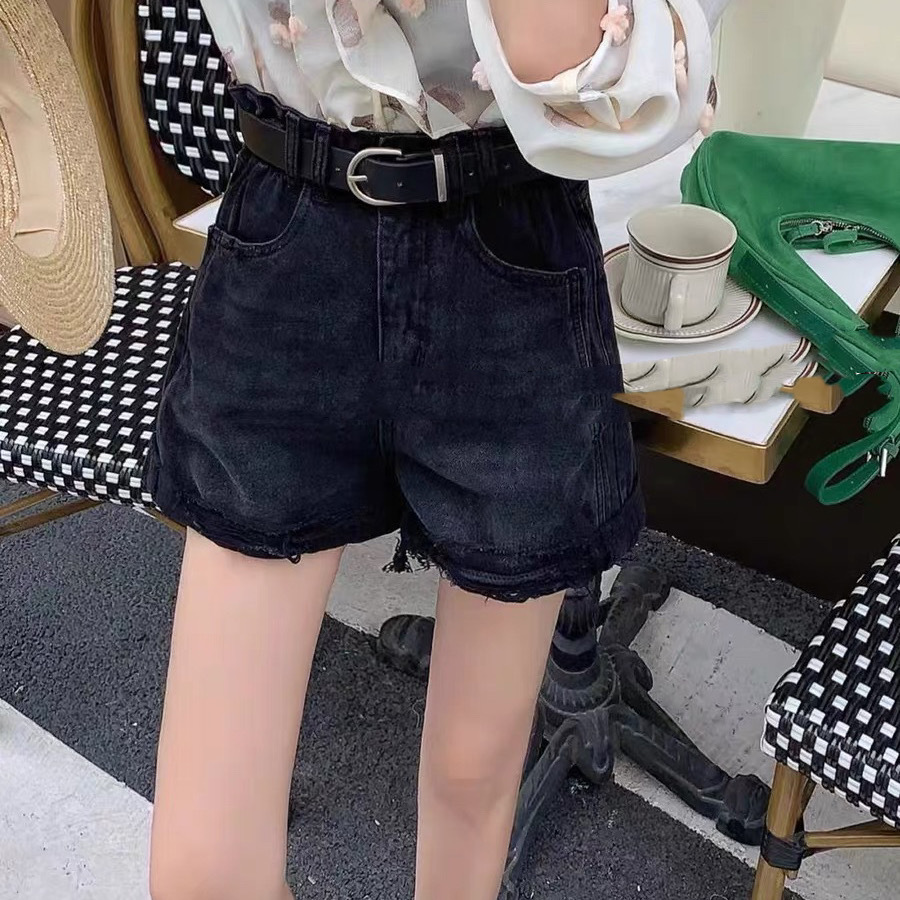 PT23W0607 牛仔休閒白色短褲(連腰帶)