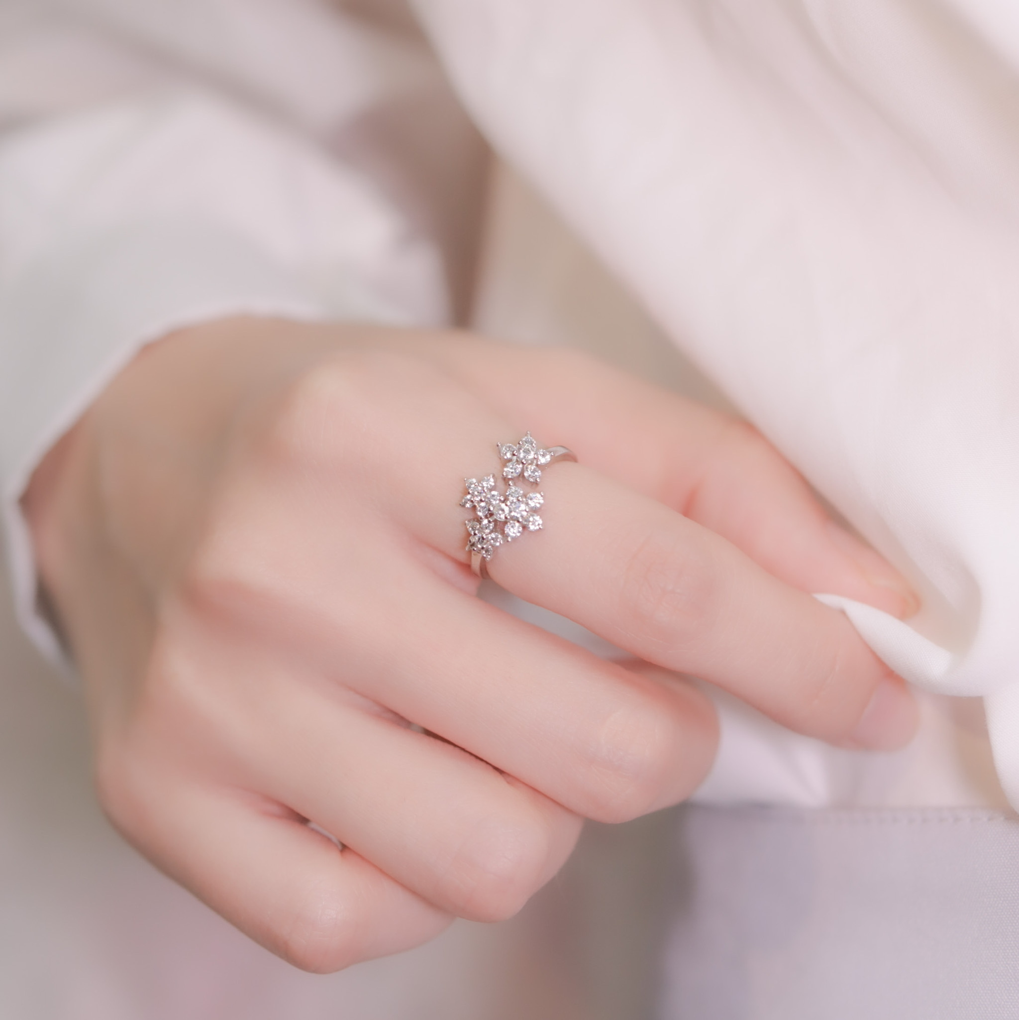 | 925 Silver・ White Gold・Rose Gold | Floral Waterfall Ring （Silver / Rose Gold） | RI0279 |