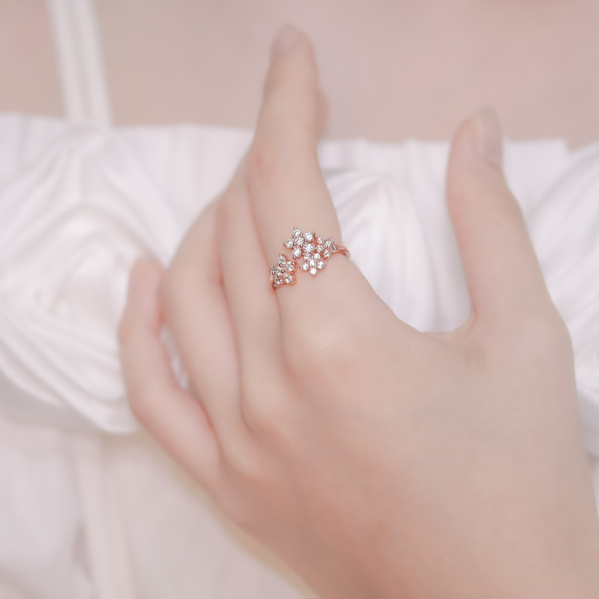 | 925 Silver・ White Gold・Rose Gold | Floral Waterfall Ring （Silver / Rose Gold） | RI0279 |