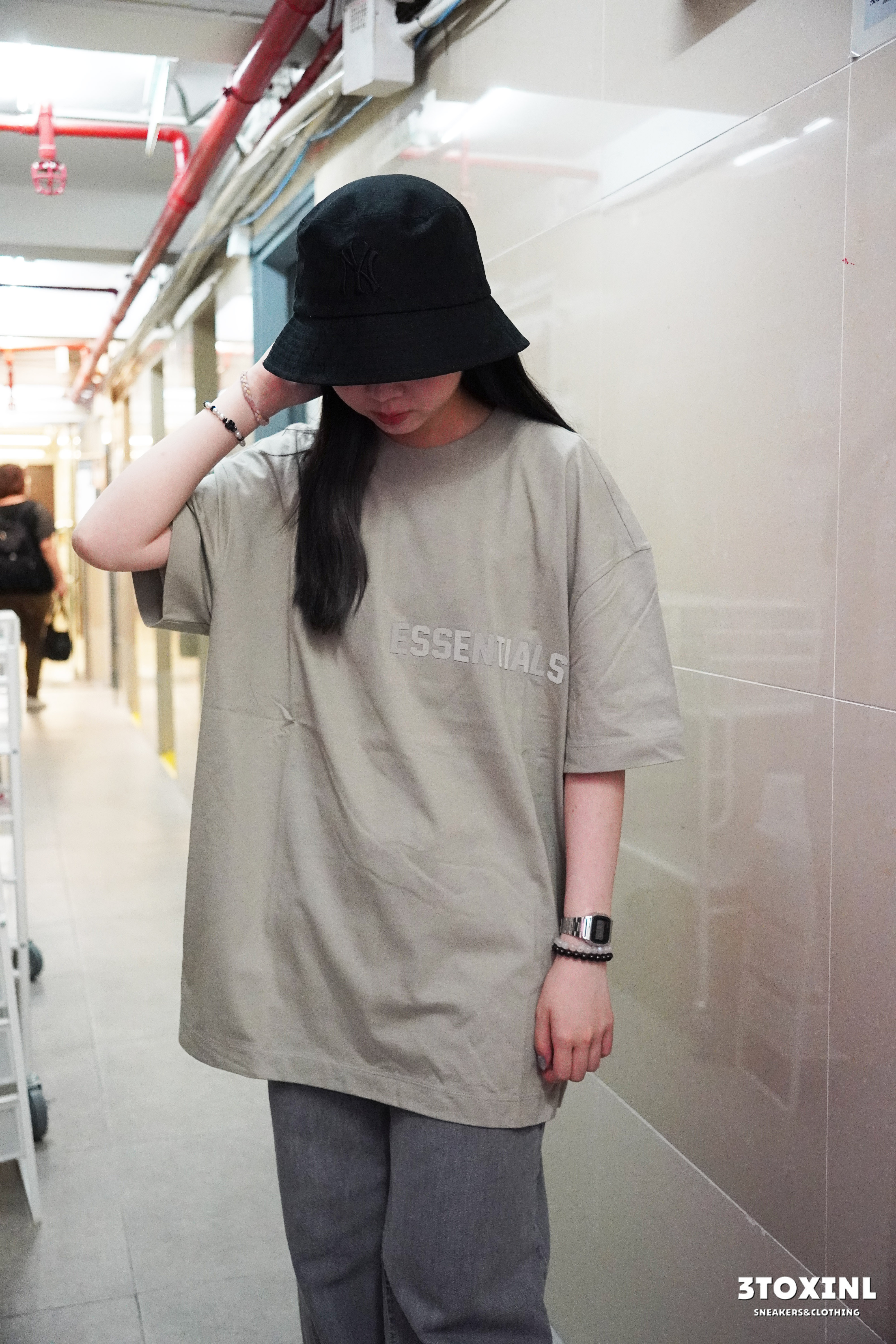 (現貨) Fear Of God Essentials Short Tee (FW22)