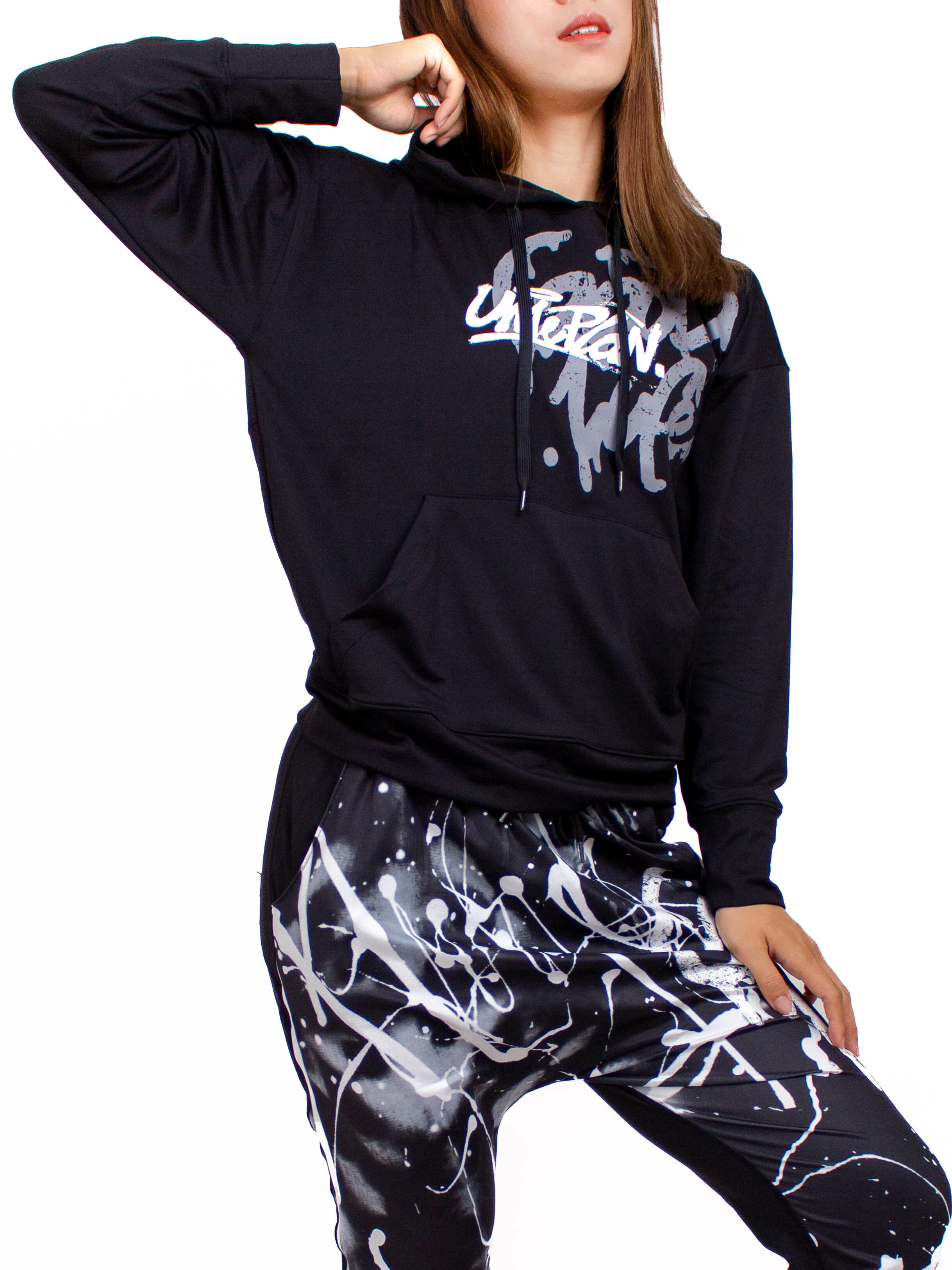 長袖帽Ｔ 真黑  S0009PB