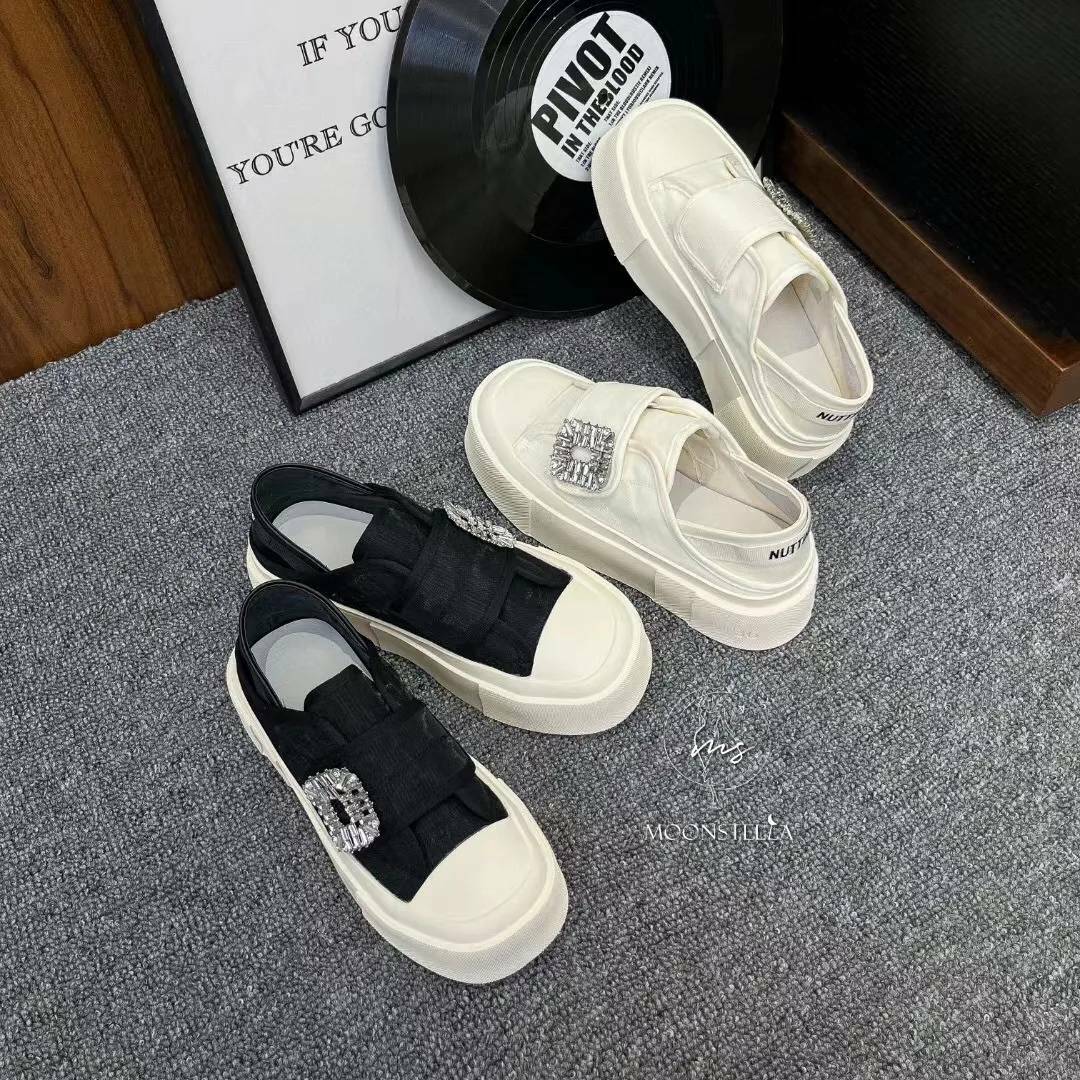 大寶石兩穿懶人鞋