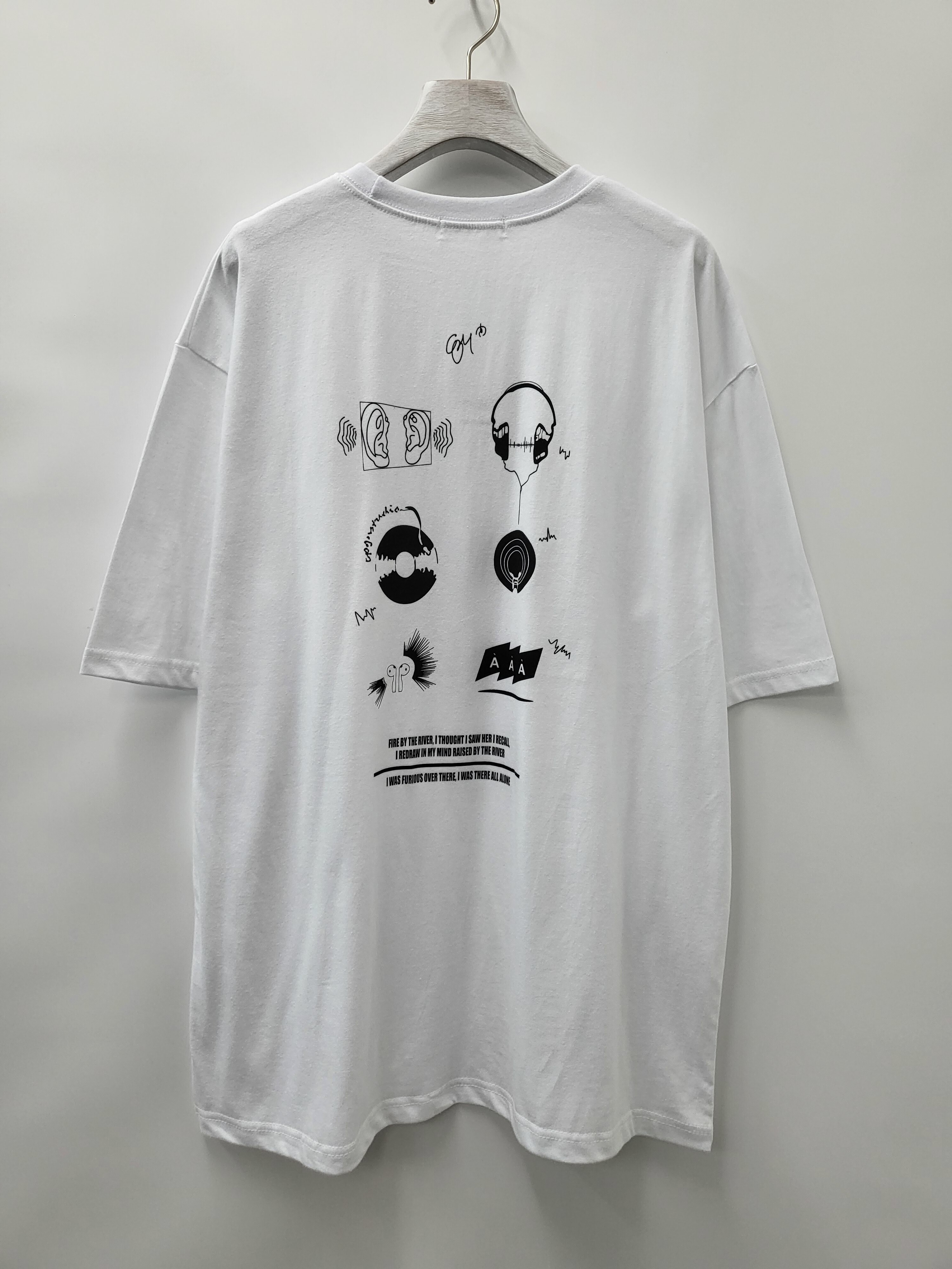 英文字圖案短袖Tee T5001