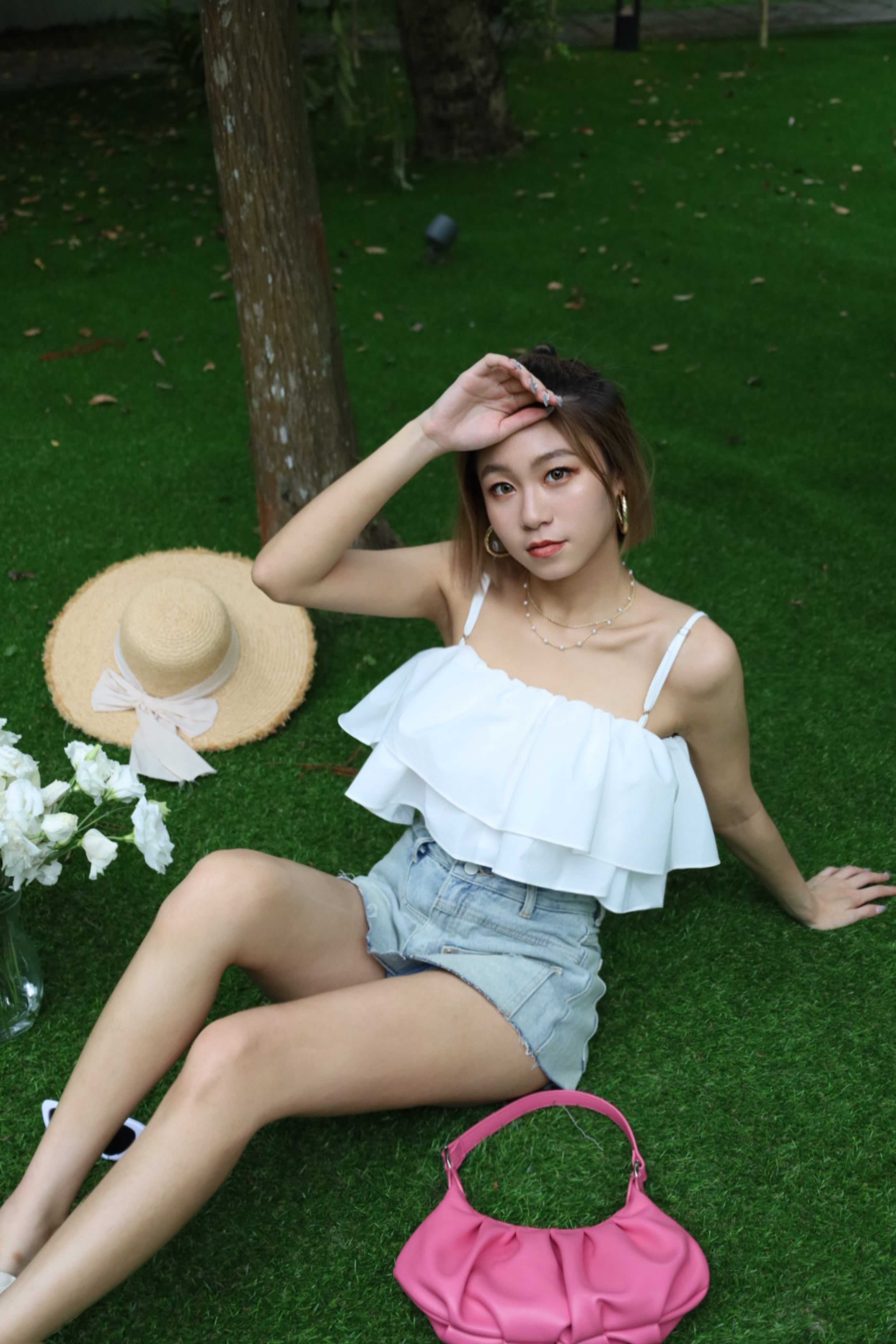 荷葉邊蛋糕平口上衣