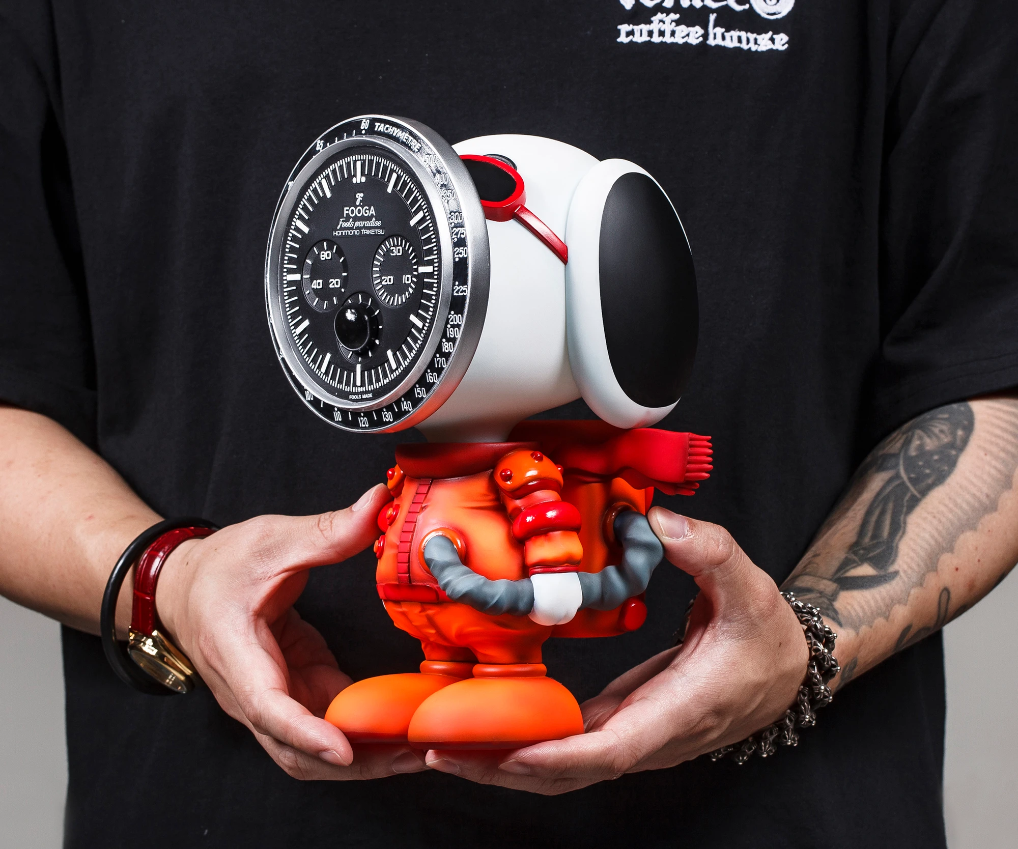 HONMONO TAIKETSU // MOONWALKER