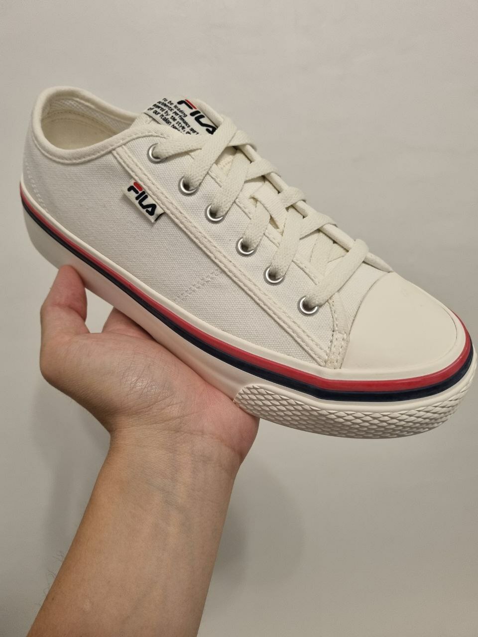 [S] FILA SCANLINE SNEAKERS,WHITE/RED STRIPES, 1XM01586E-920 (SFL182)