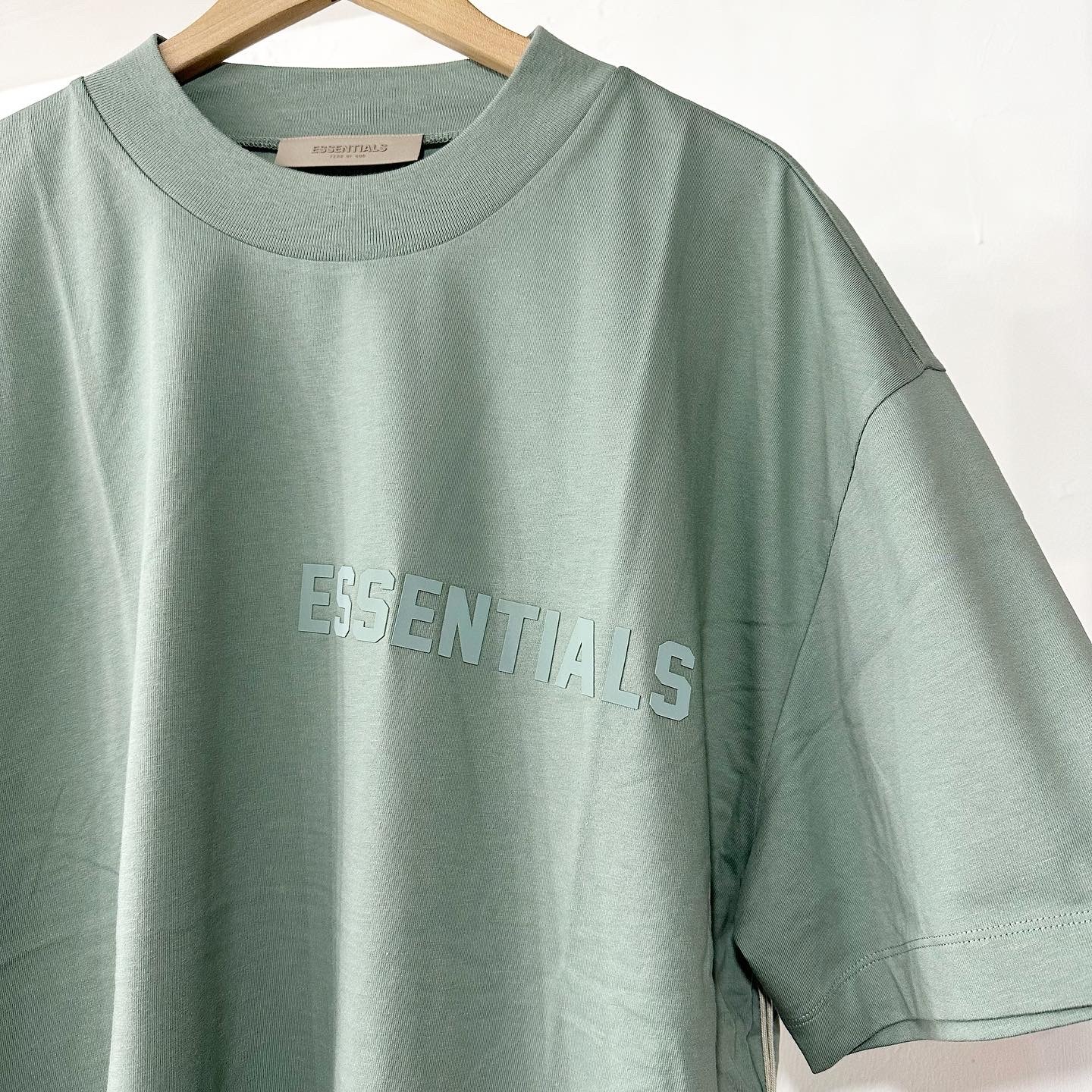 Fear Of God Essentials Silicon Logo Tee Sycamore