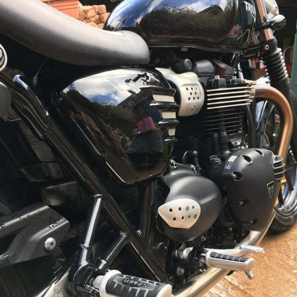 Motone 水冷 Street Twin 900 專用 鰭片 側蓋 - 亮黑