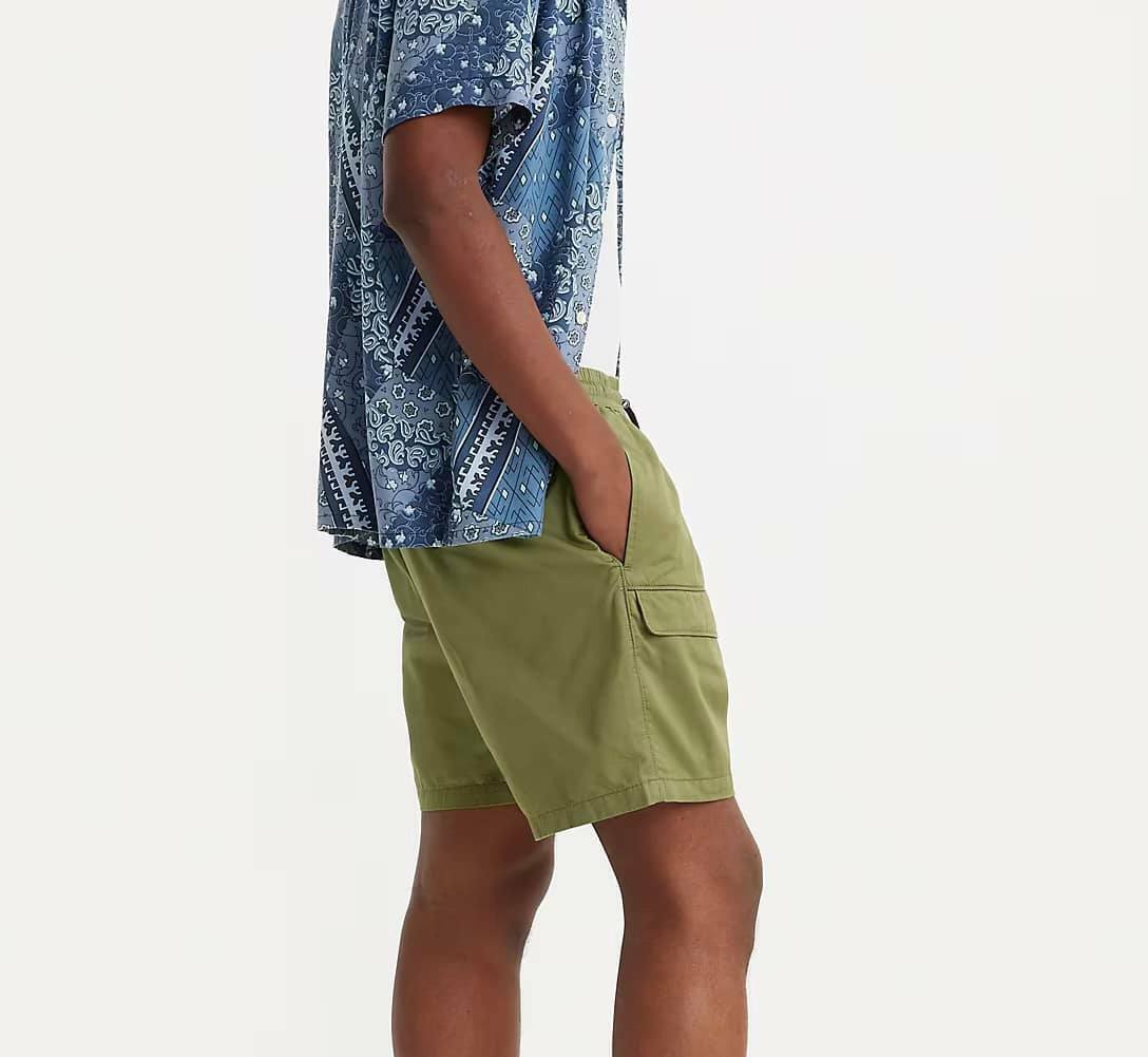 Levis 六口袋短褲