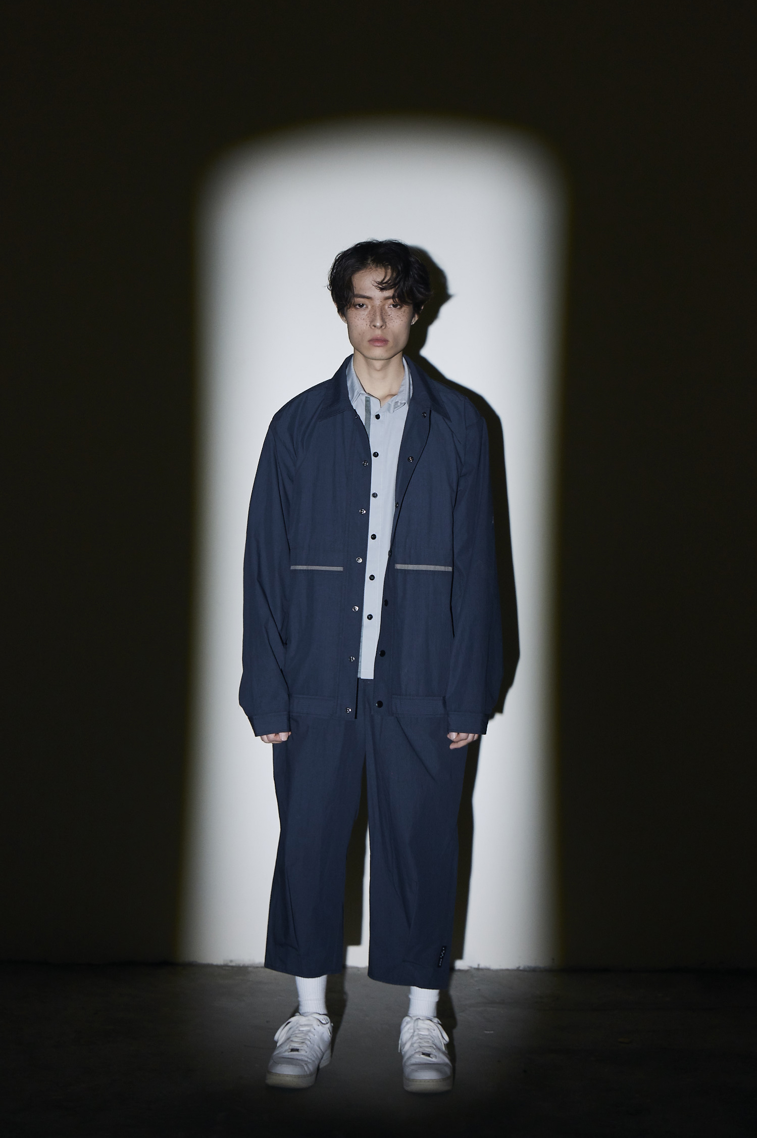 側袋打褶休閒九分褲- 丈青