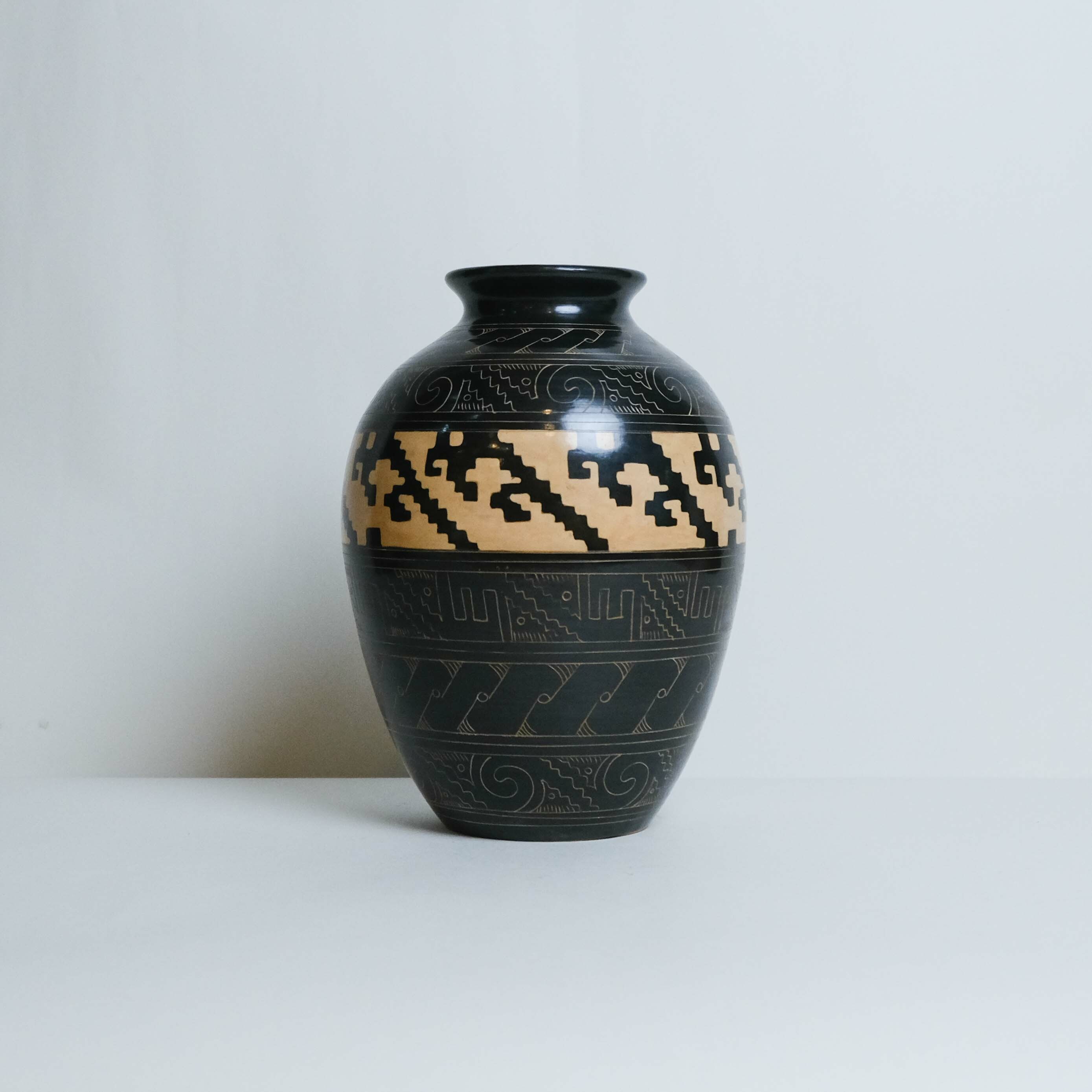 陶器｜陶瓶 - 圖騰 305｜尼加拉瓜