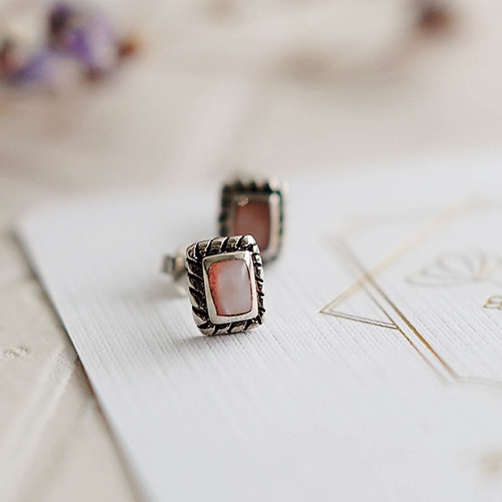 浮生若夢純銀耳環(珍珠母貝)/SE599|復古 古典 歐風 小耳釘 粉紅珍珠 聖誕禮物禮盒 情人節禮物