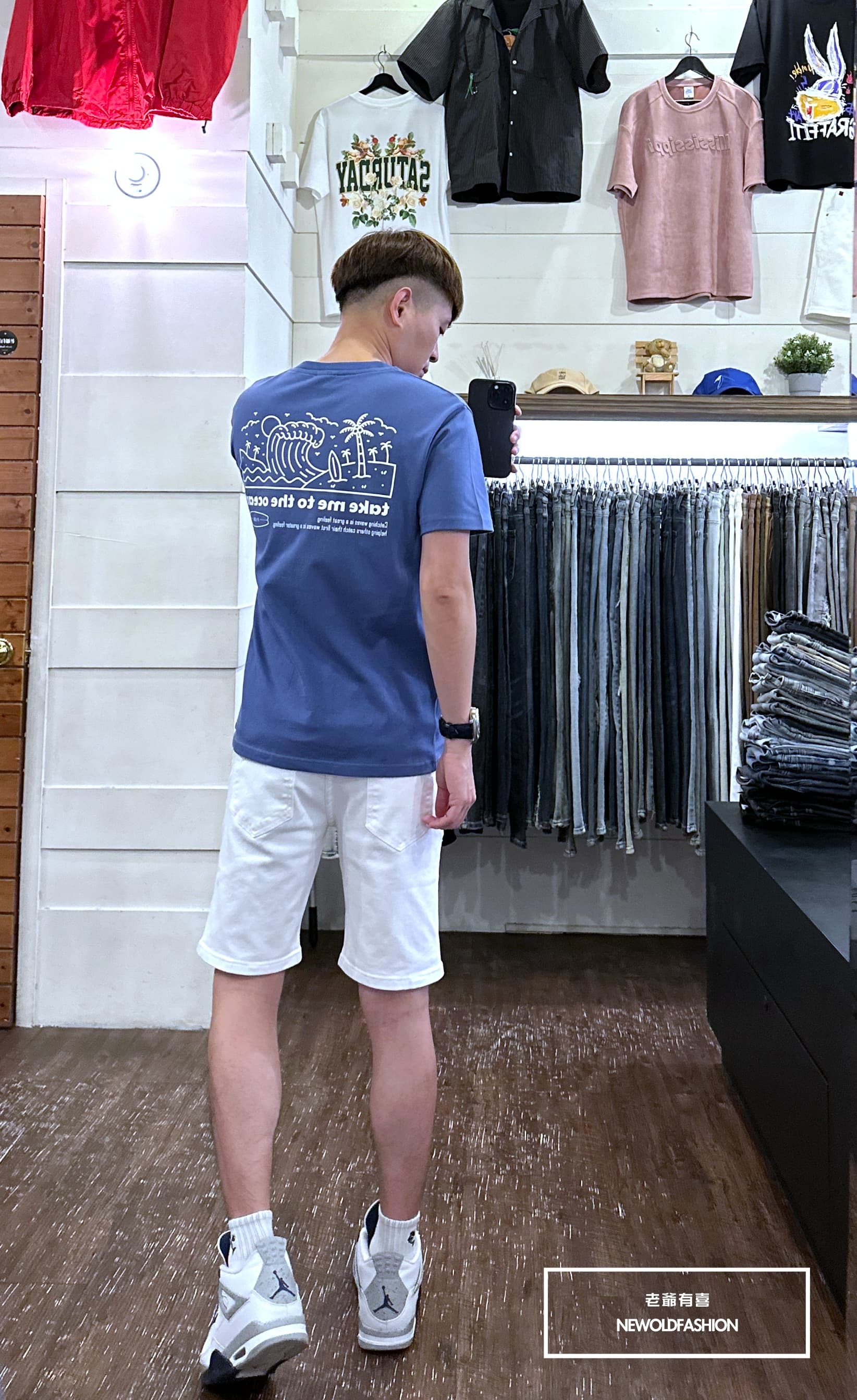 『新品上市』重磅SURF滑板女郎短T-藍