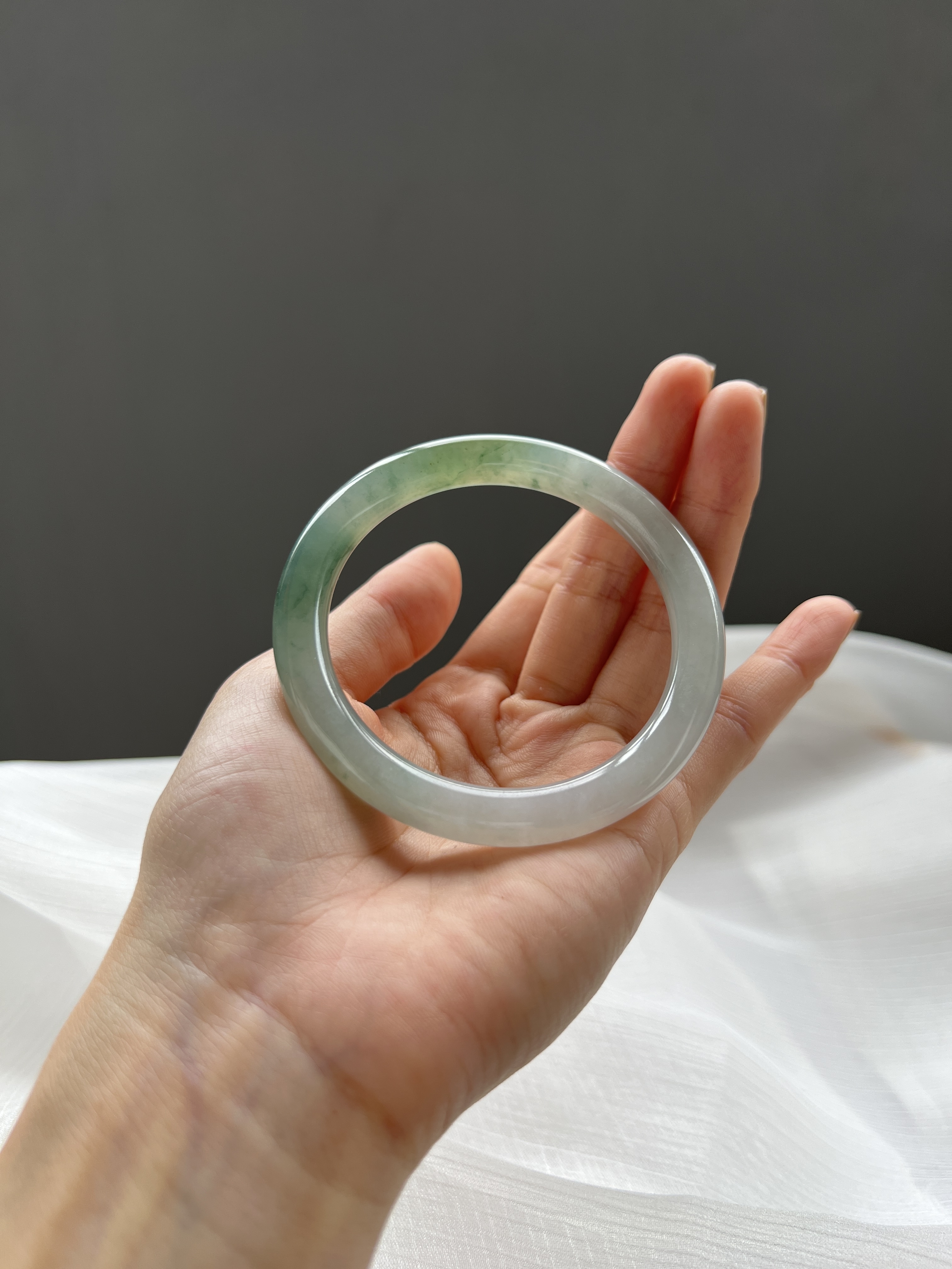 半山半水冰綠翡飄花