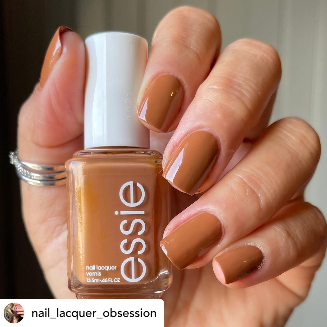 ESSIE 指甲油 - Midnight Delight - 1765