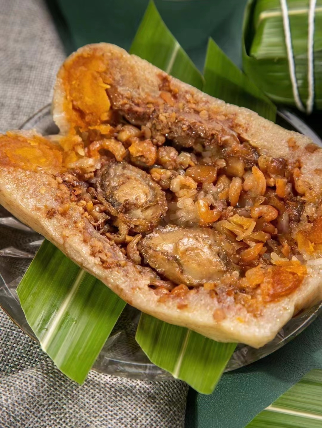 雙重鮑魚干貝肉粽