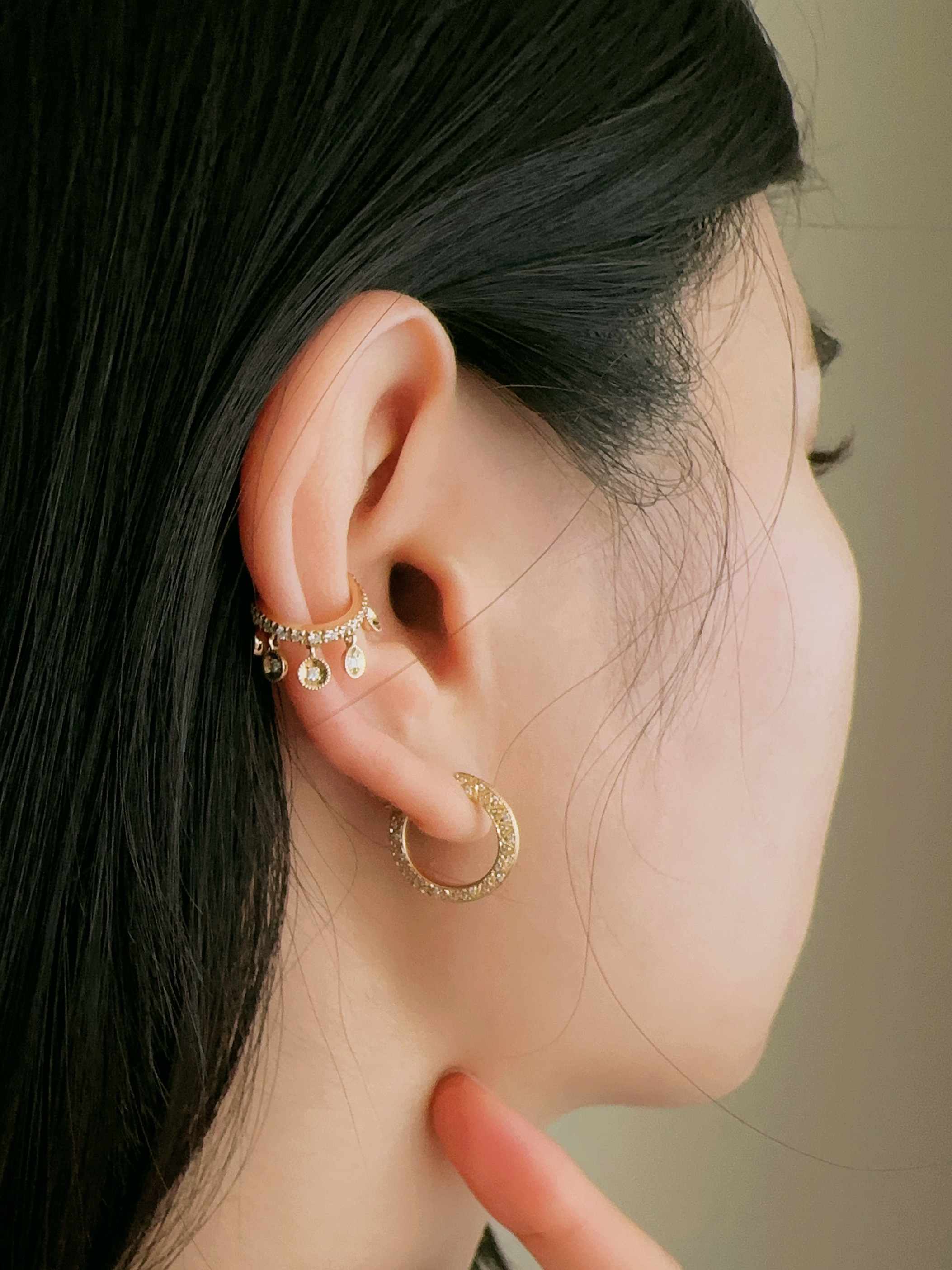 Le Marais l Hoop Pierce