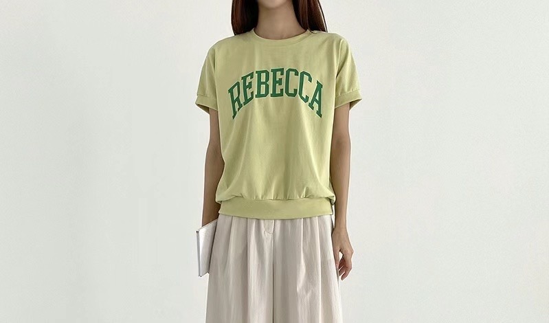 字母款上衣(13252)