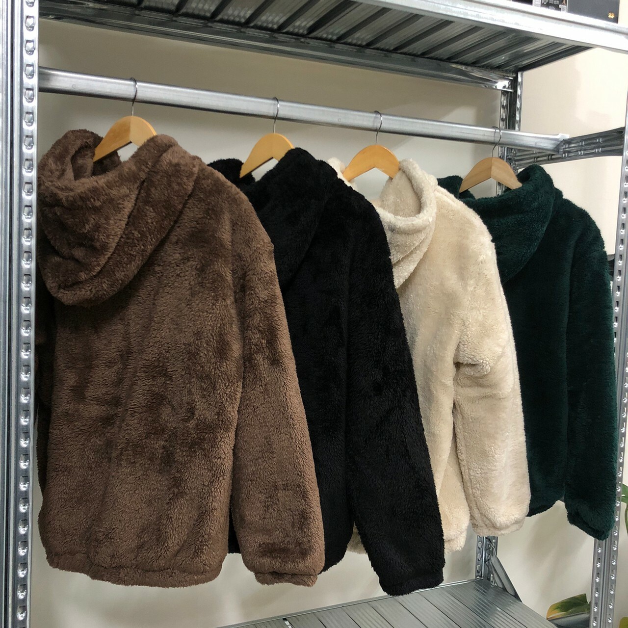 FCMM 大Logo毛毛外套 FA4JPL09