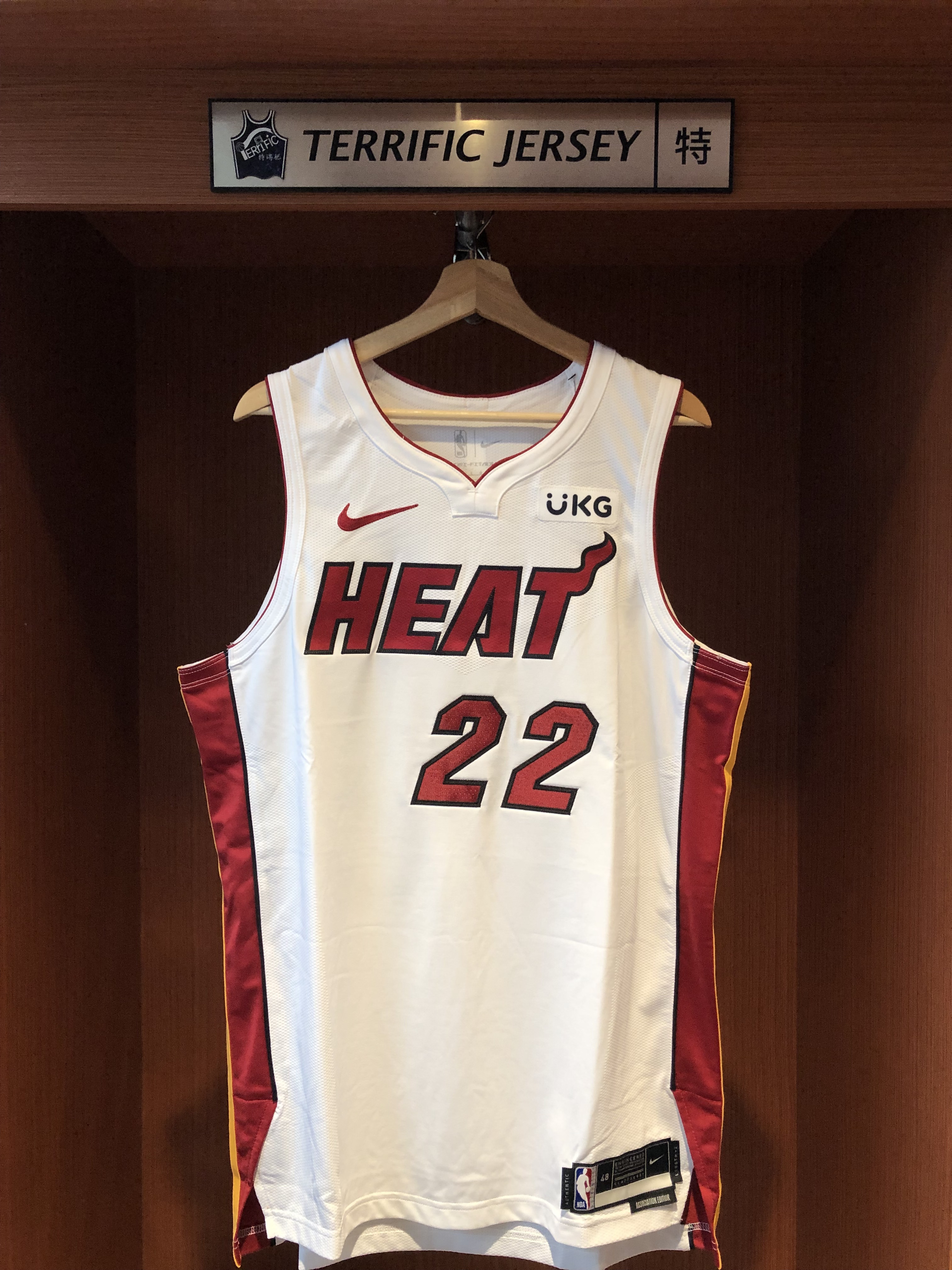 NBA球衣 Jimmy Butler 邁阿密熱火白 Association Nike Authentic 球員版 電繡 含贊助商標 全新